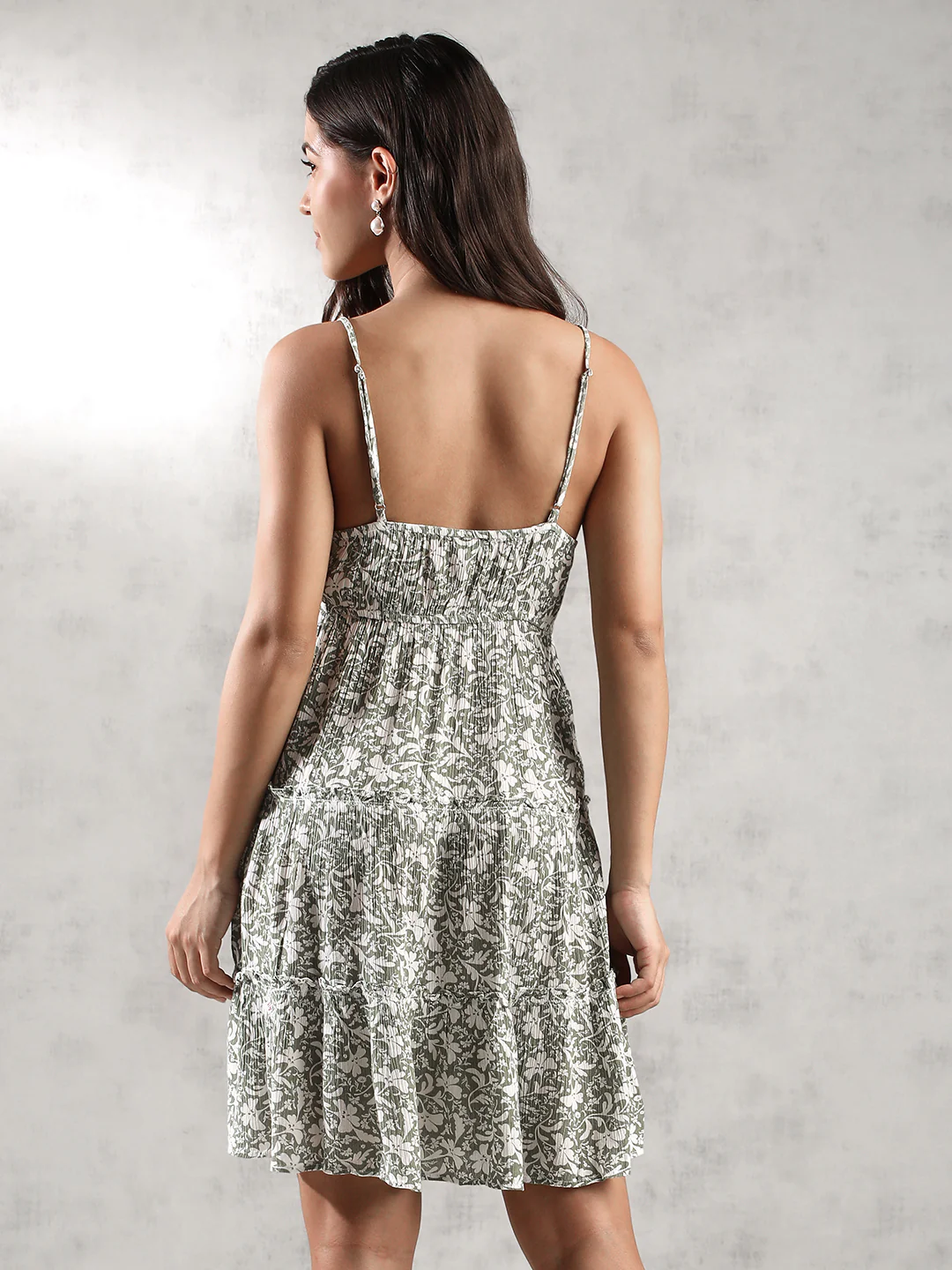 Women Floral Green Printed Dress - Image 4