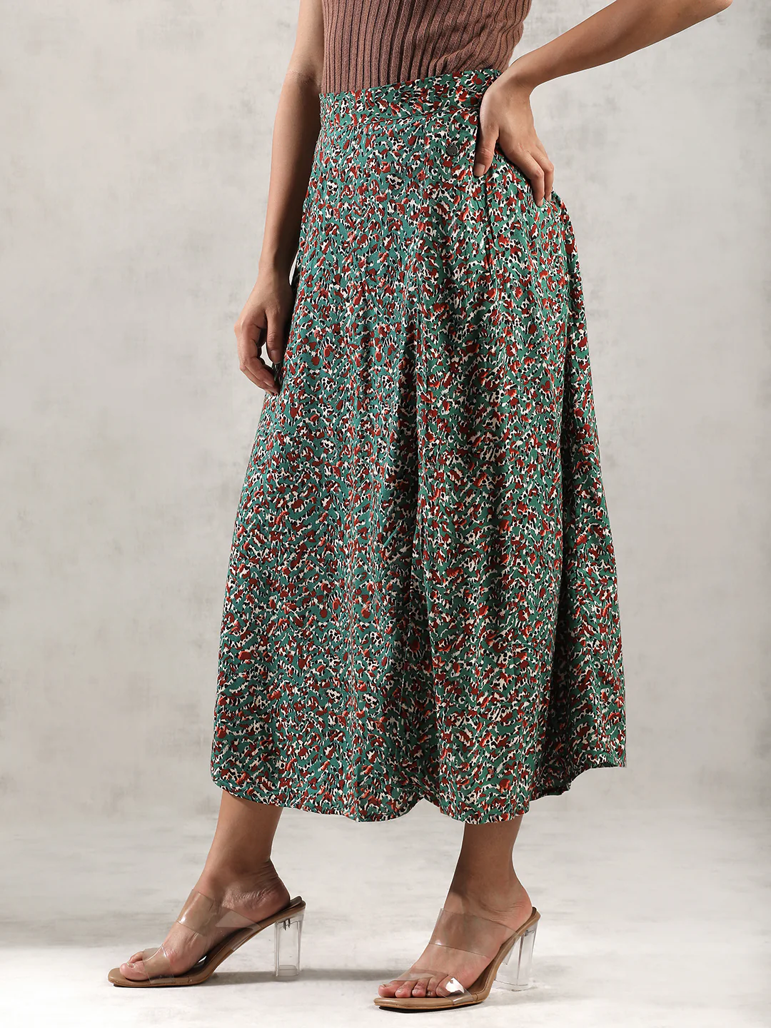 Women Green Regular Fit Skirt - Image 6