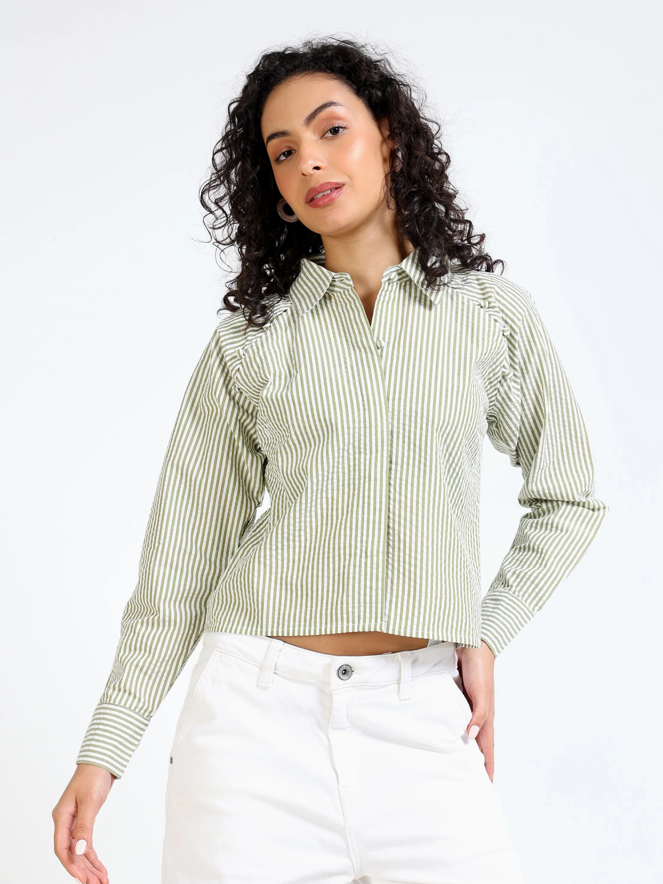 Women Green Raglan Sleeve Top - Image 3