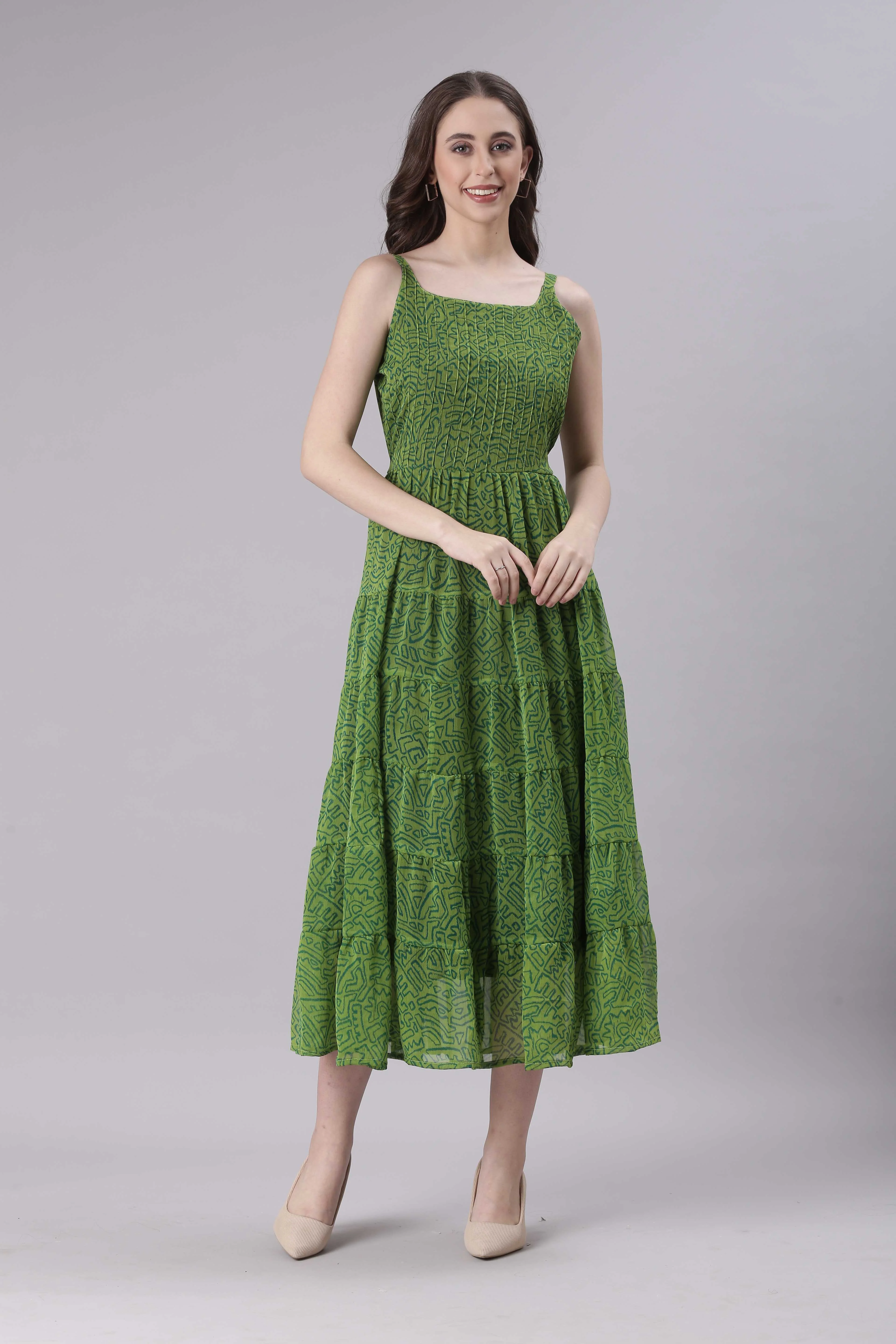 Women Green Varlie Printed Tiered Dress - Image 2