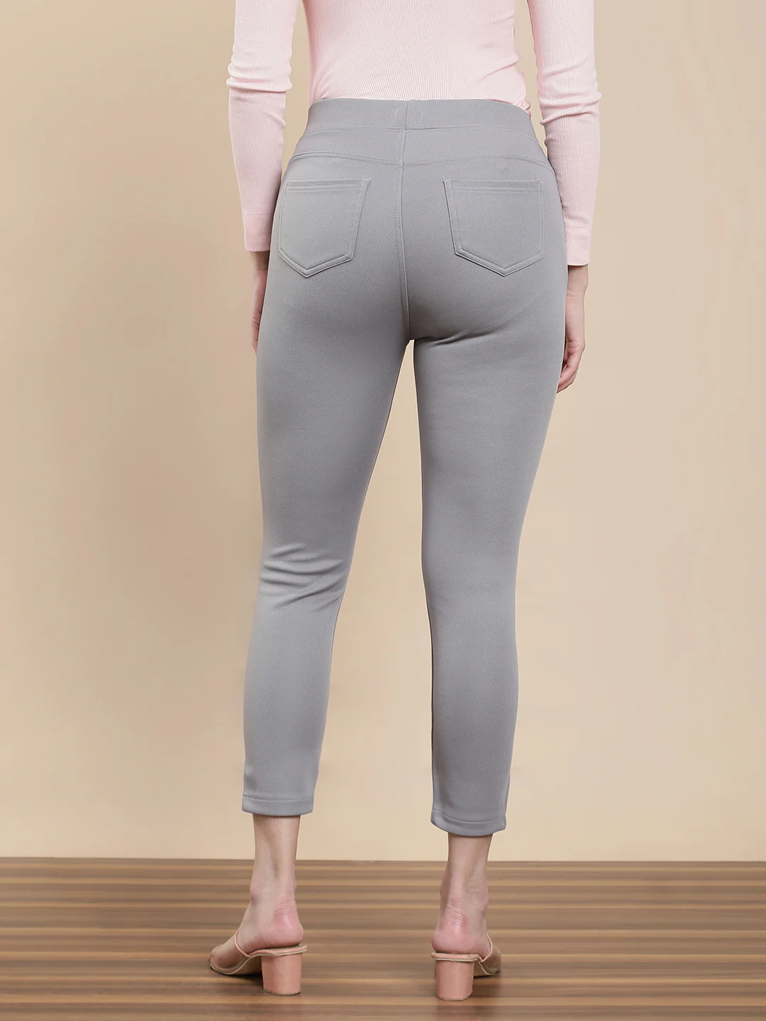 Women Grey Casual Jegging - Image 2