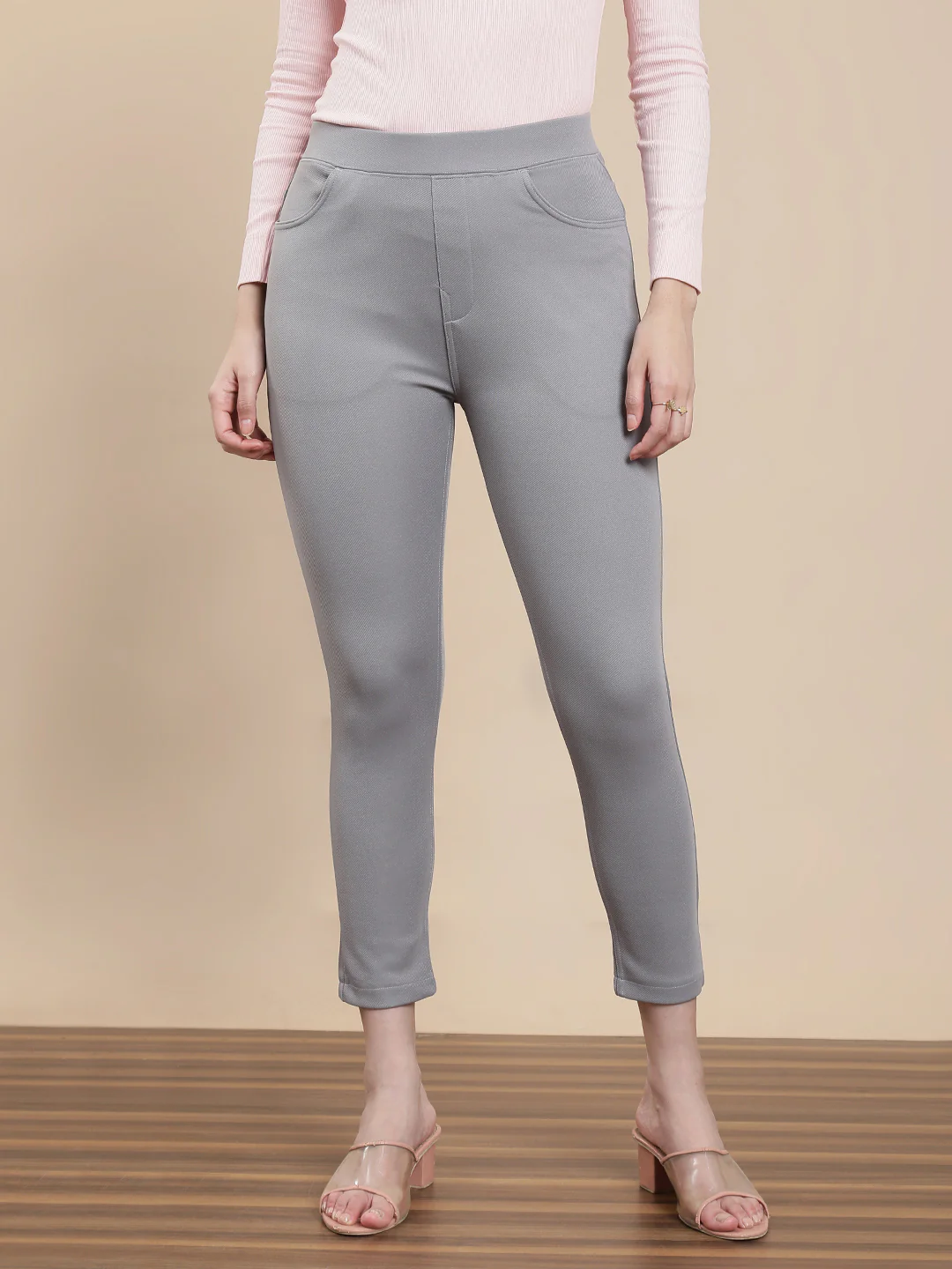 Women Grey Casual Jegging - Image 3