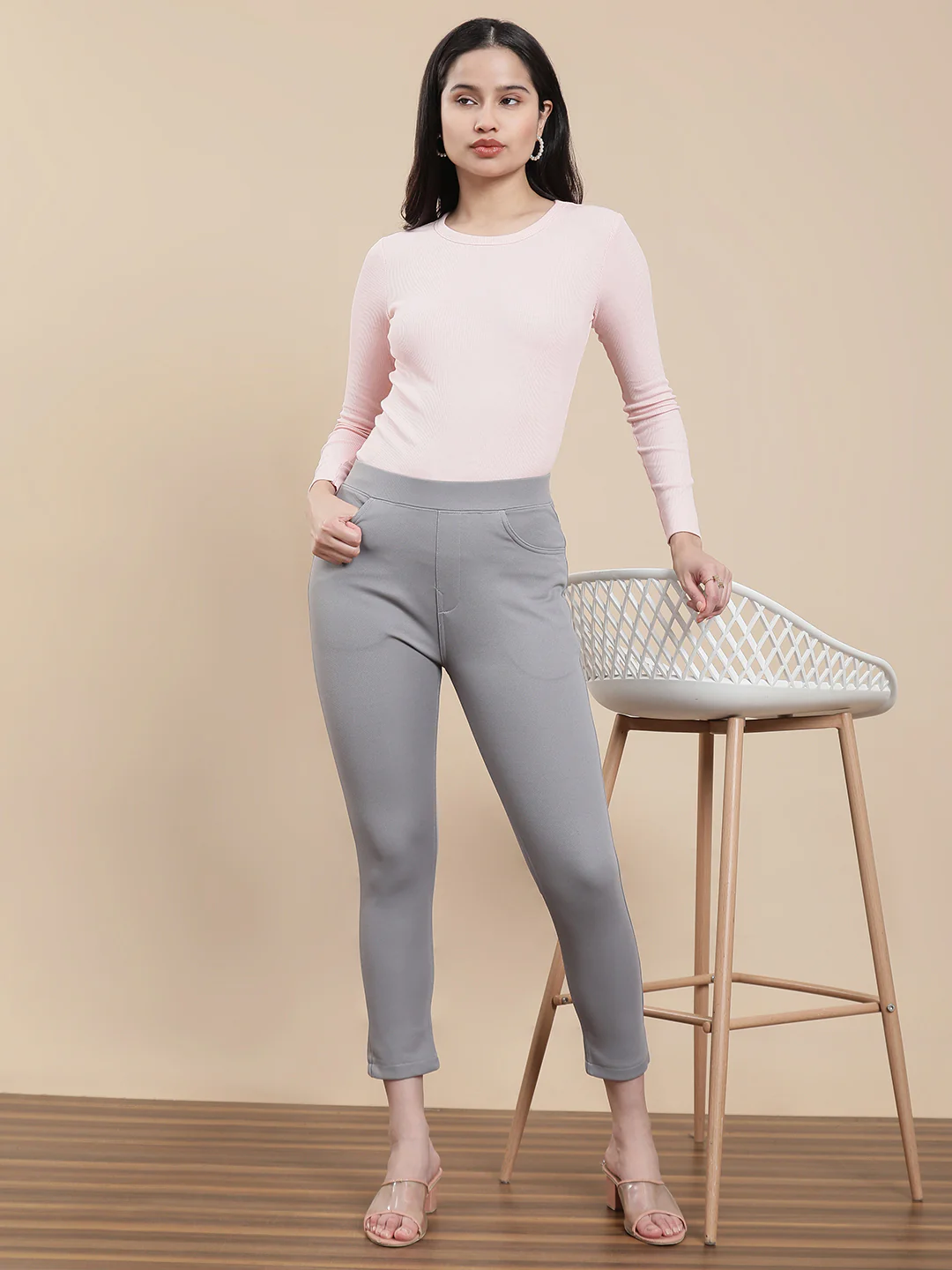 Women Grey Casual Jegging - Image 5