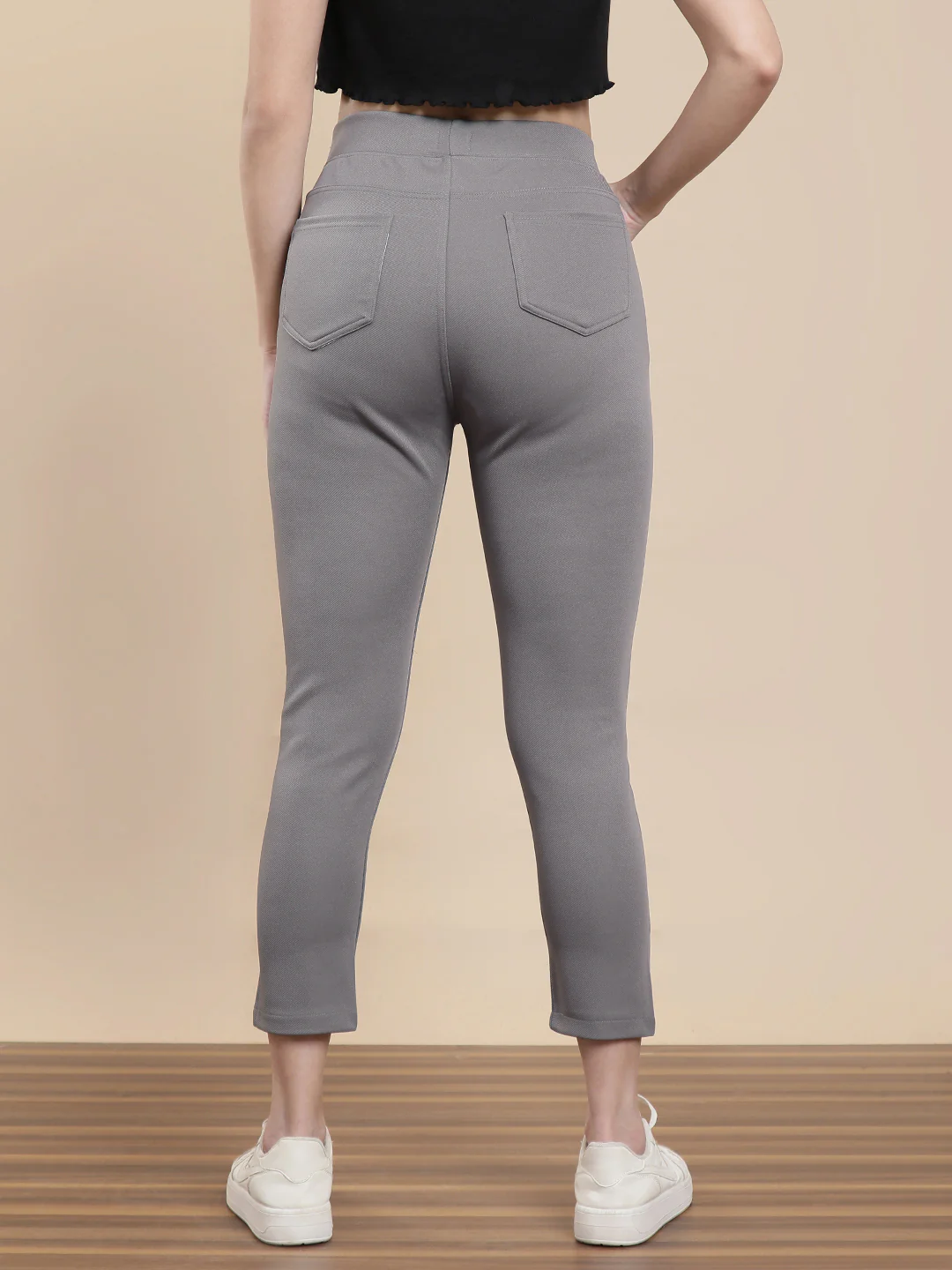 Women Grey Casual Jegging - Image 3