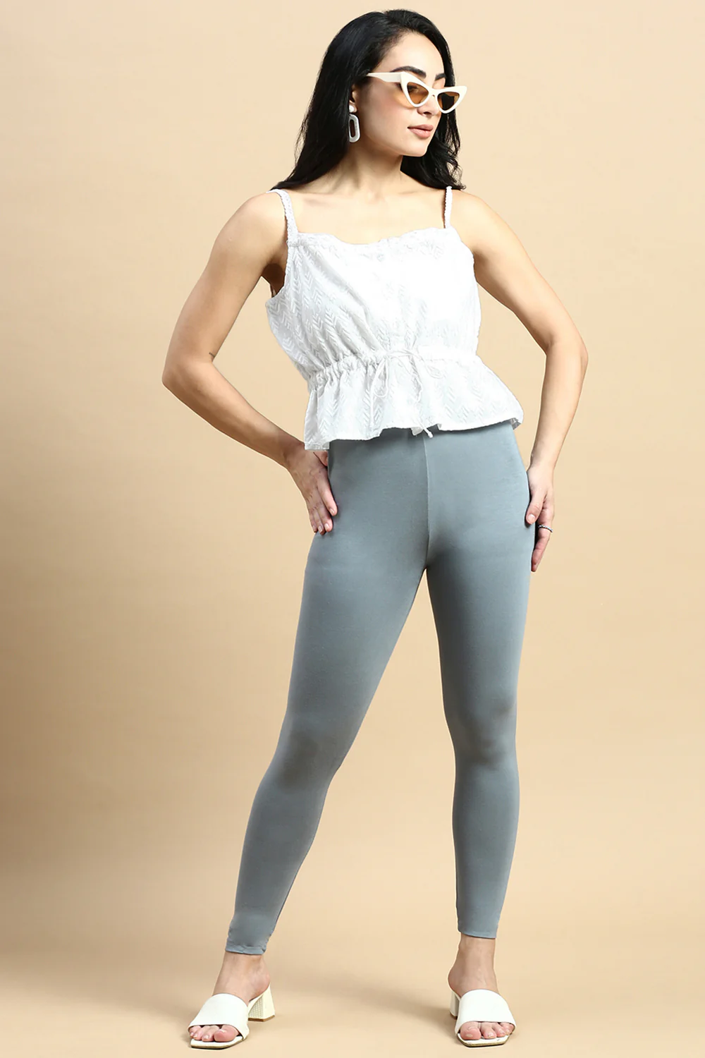 Women Grey Casual Leggings - Image 5