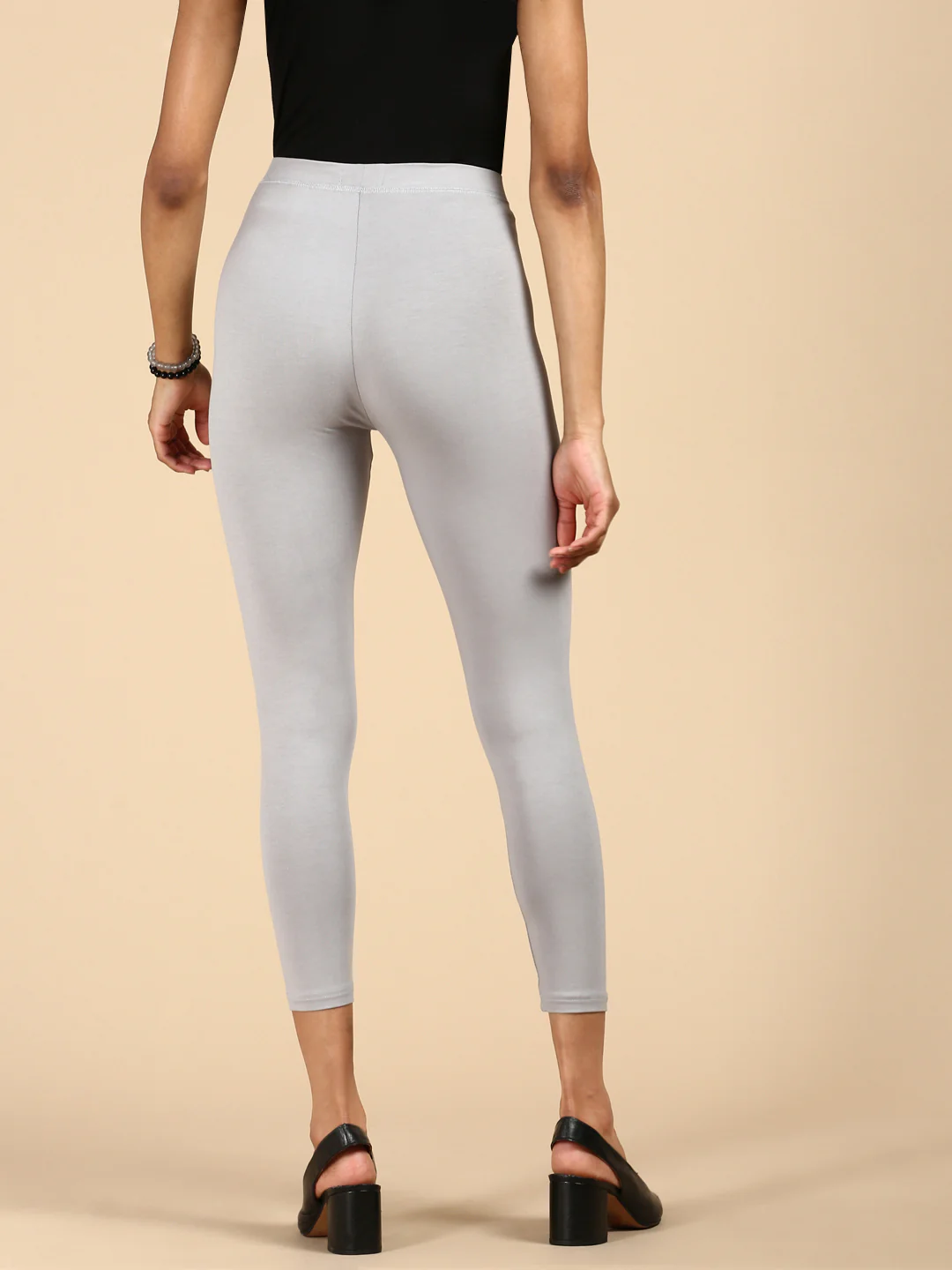 Women Grey Casual Leggings - Image 4