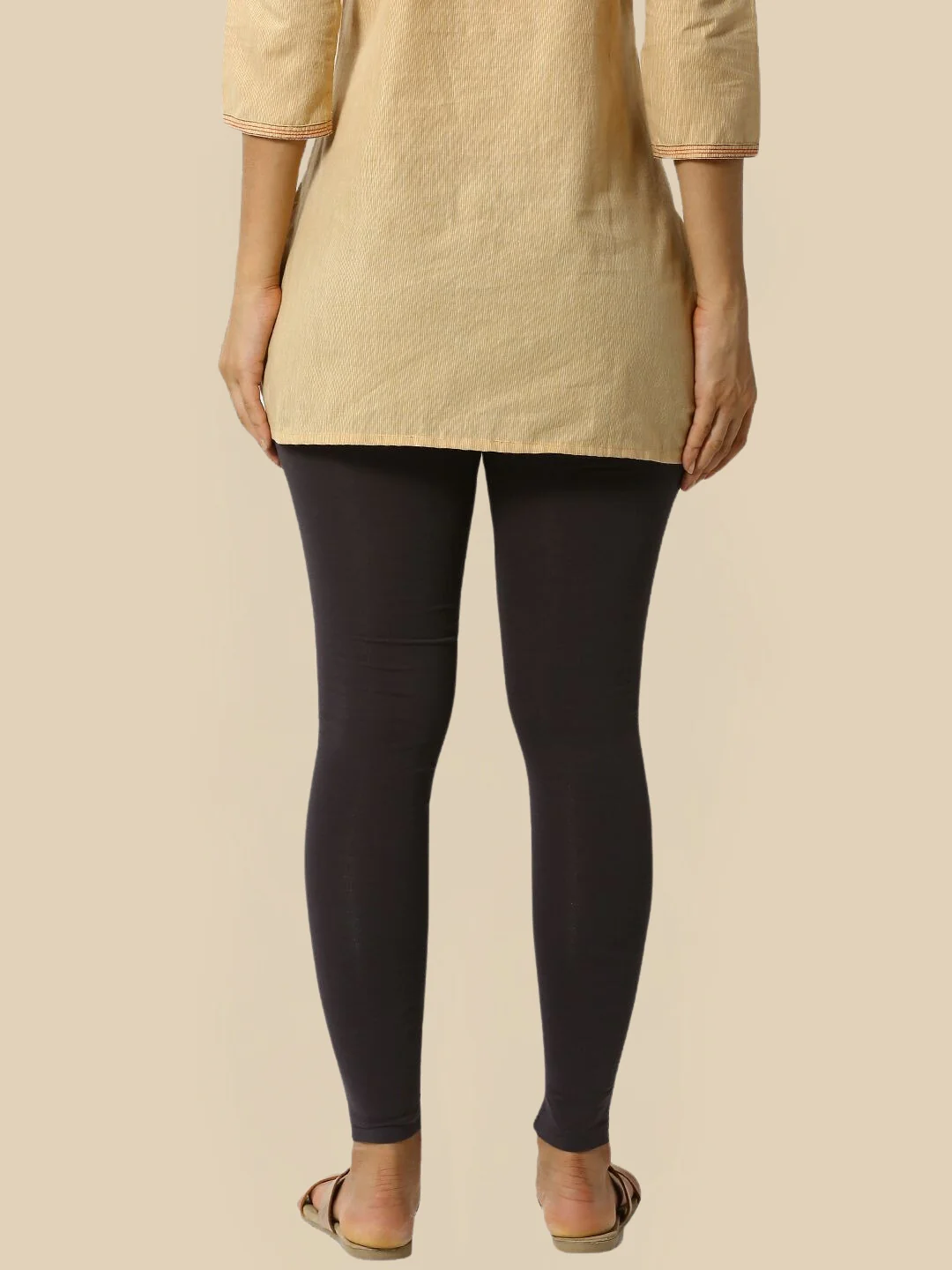 Women Grey Casual Leggings - Image 3
