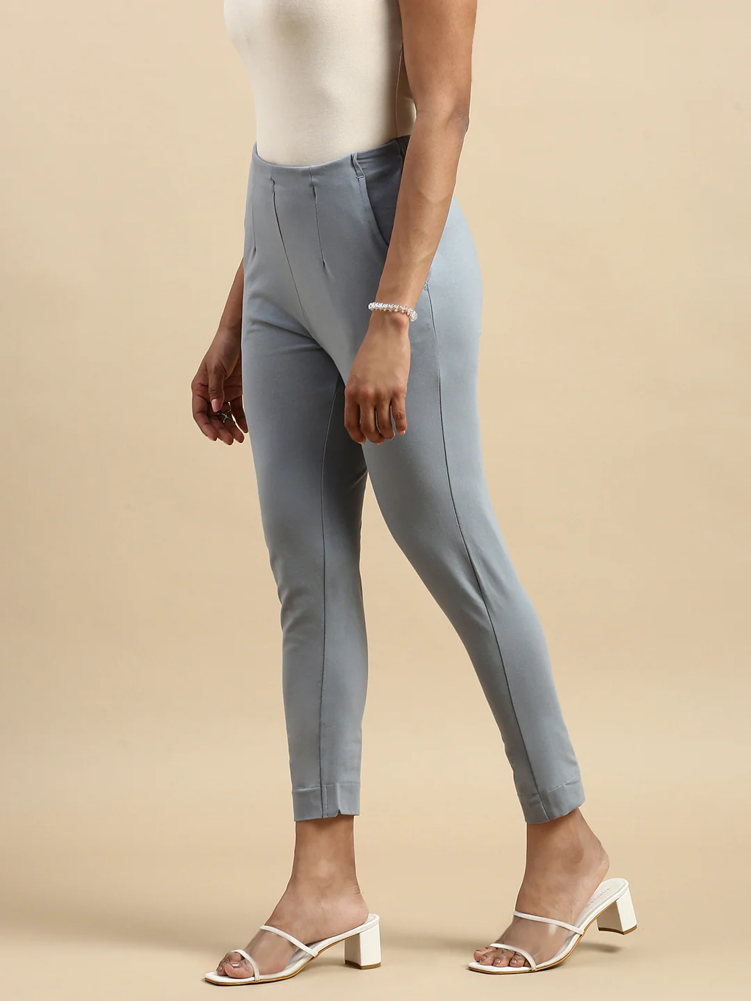 Women Grey Casual Pants - Image 4