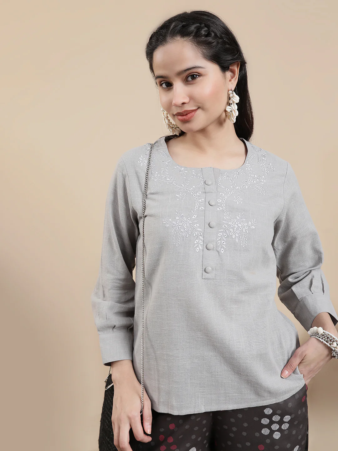 Women Grey Casual Top - Image 3