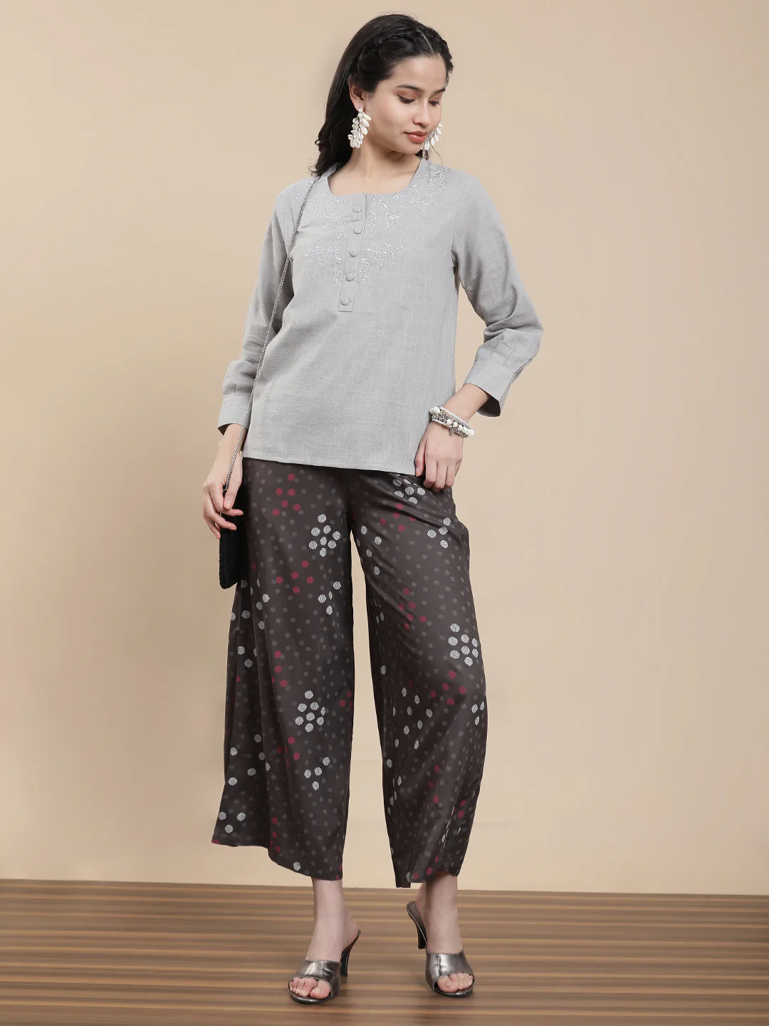 Women Grey Casual Top - Image 5