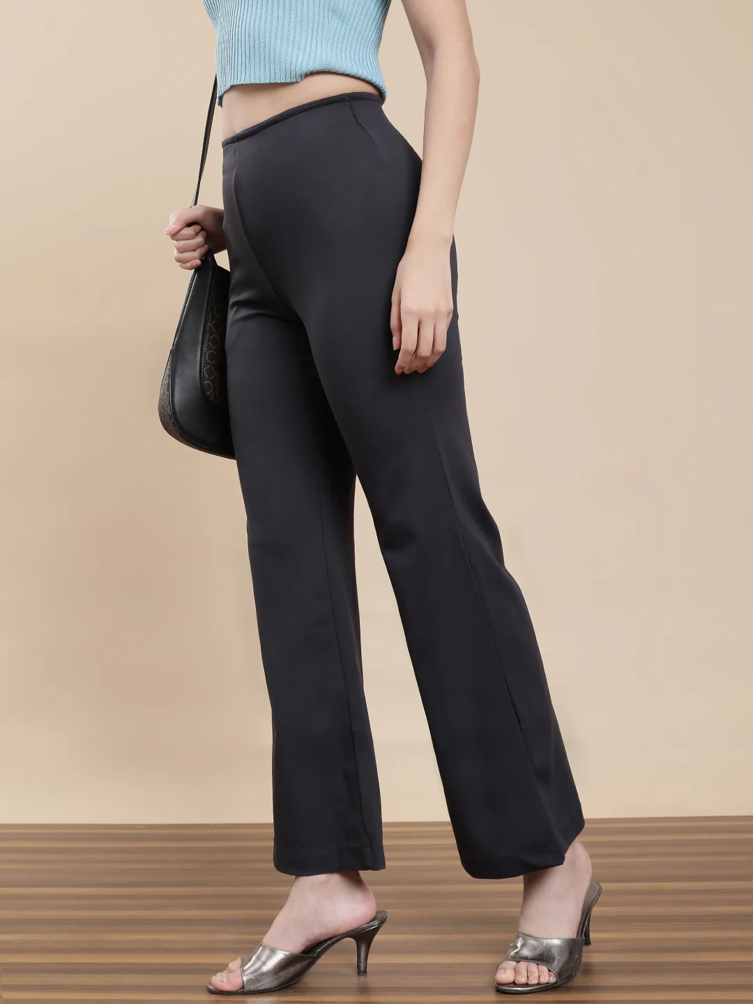 Women Grey Casual Tregging - Image 4