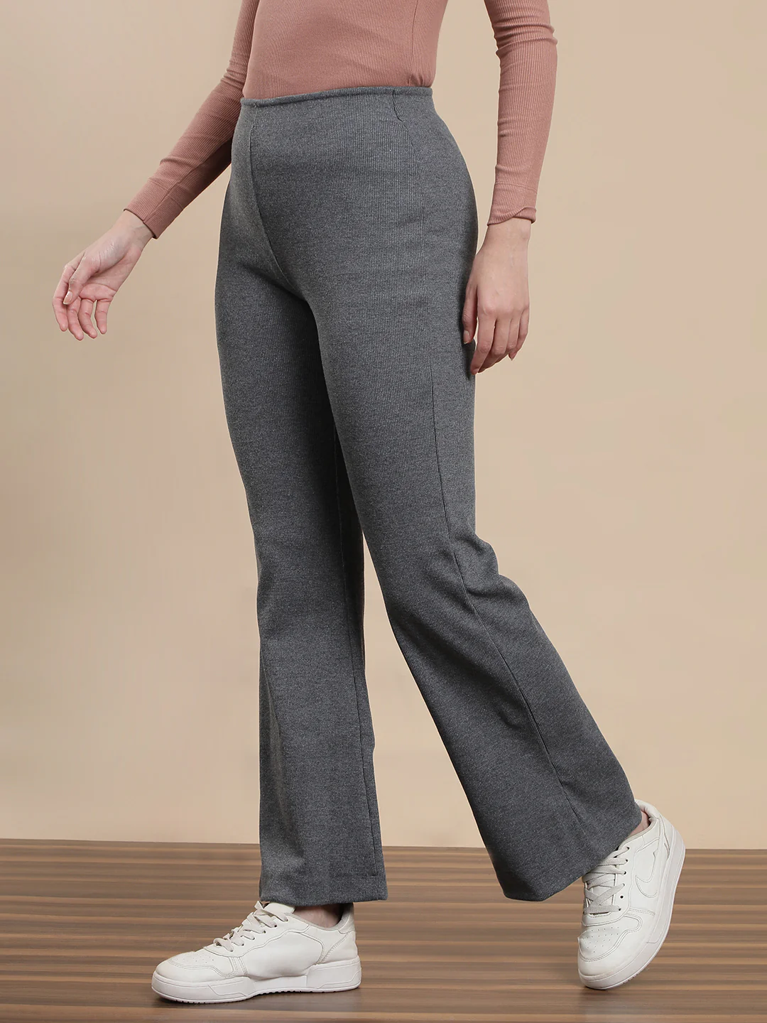 Women Grey Casual Tregging - Image 2