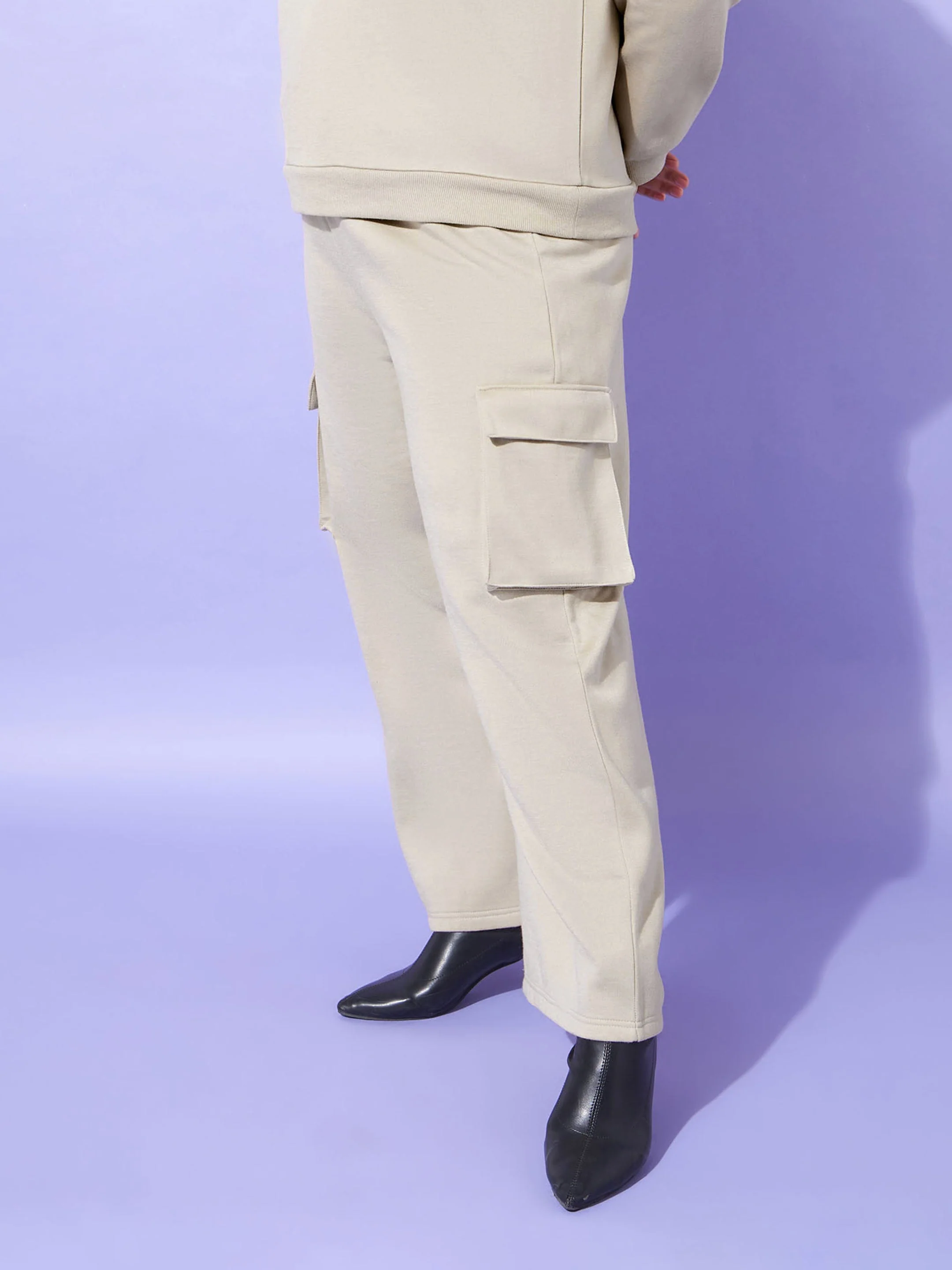 Women Grey Fleece Cargo Track Pants - Image 3