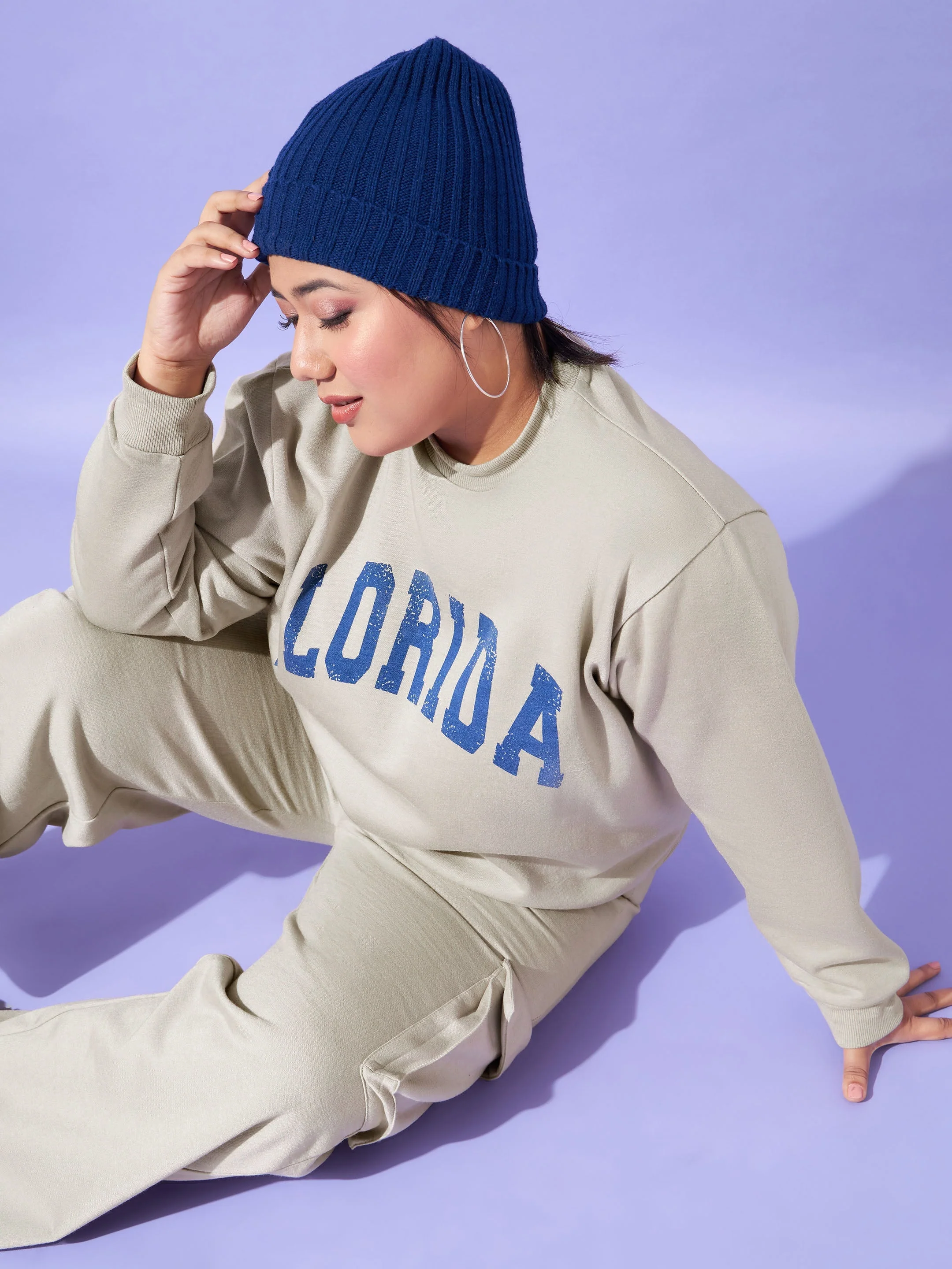 Women Grey Fleece  Sweatshirt - Image 2