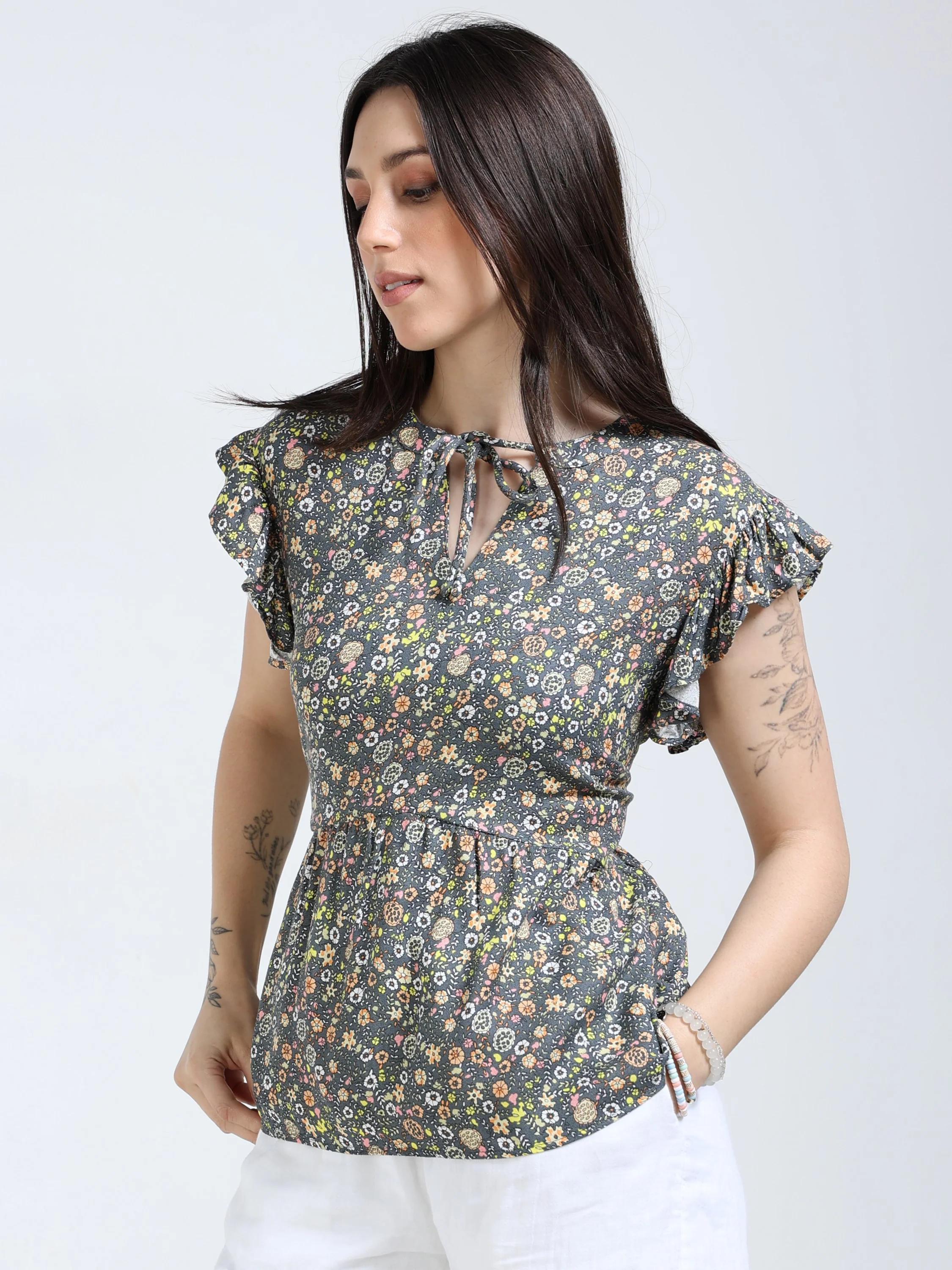 Women Grey Floral Printed Top - Image 6