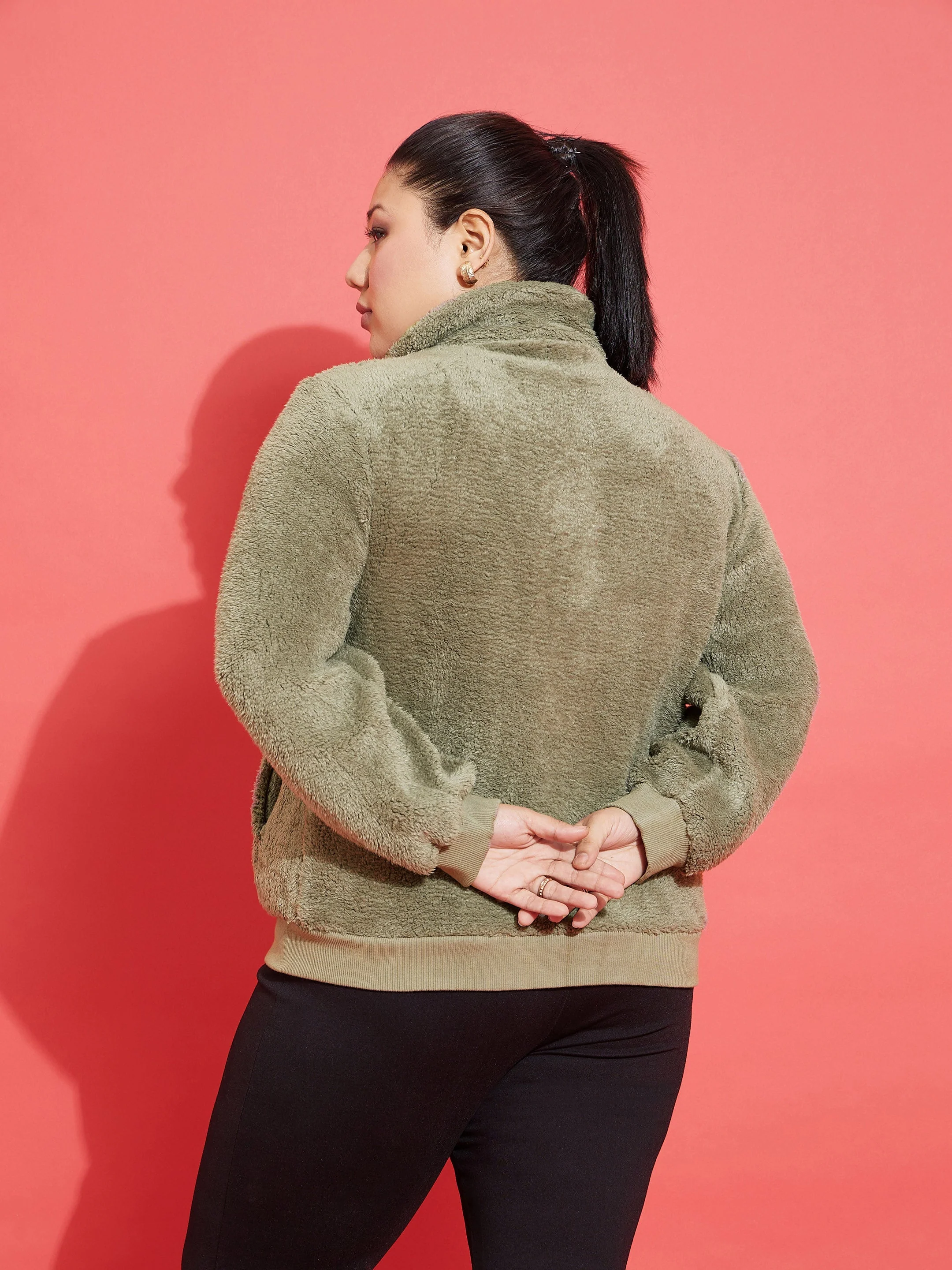 Women Grey Fur Metal Zipper Jacket - Image 5