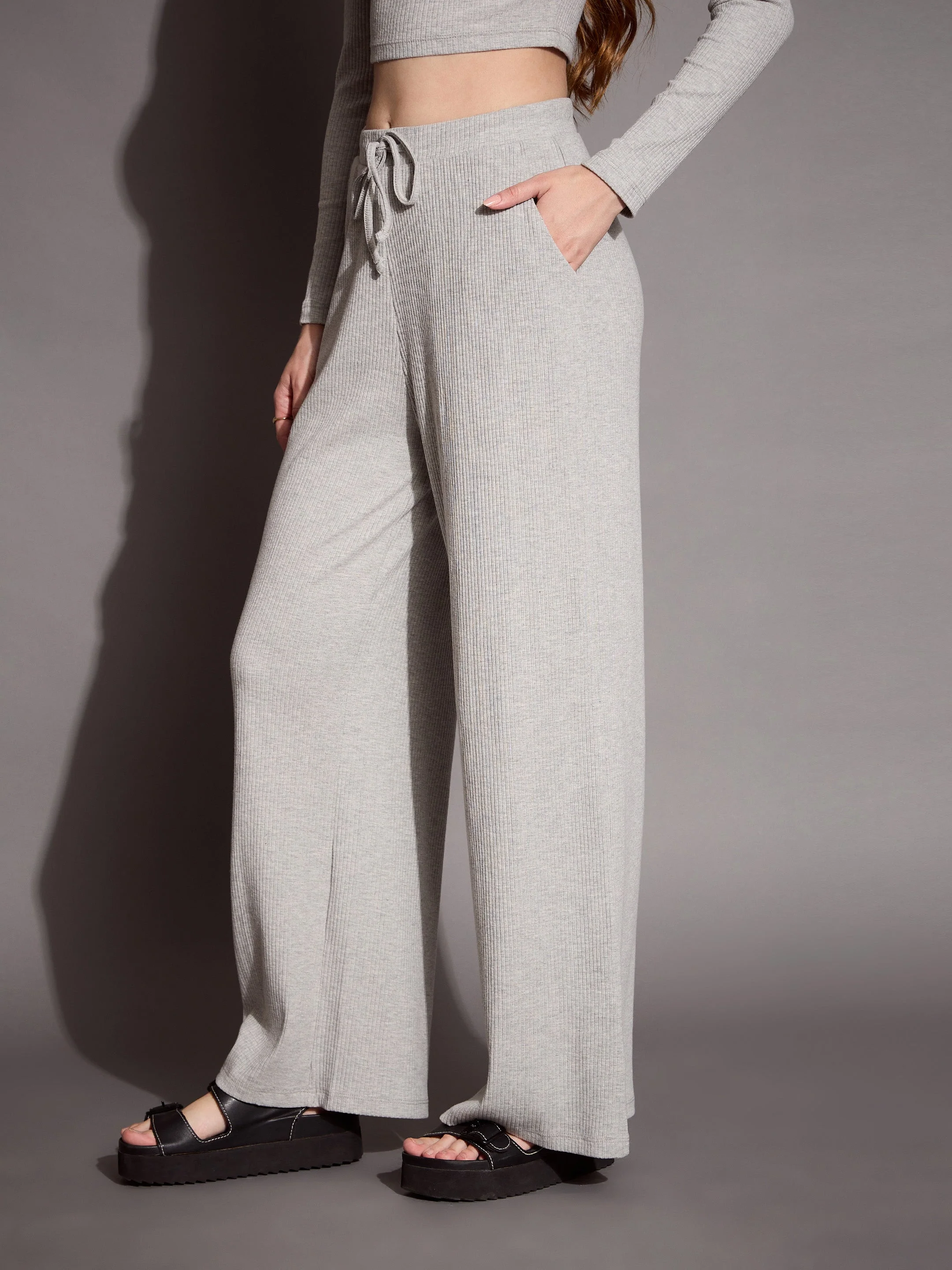 Women Grey Melange Rib Drawstring Pants - Image 3