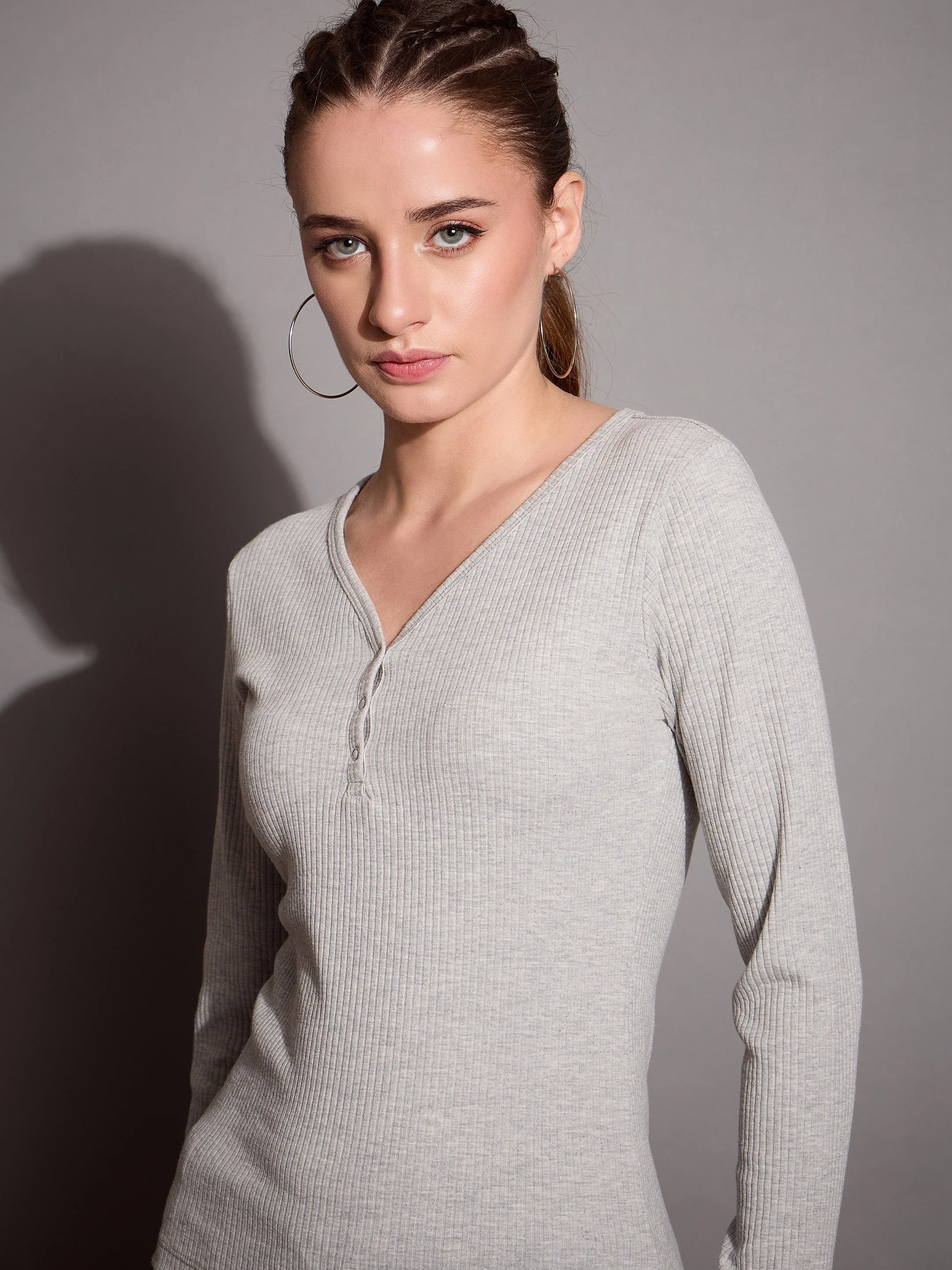 Women Grey Melange Rib V-Neck Full Sleeves Top - Image 3