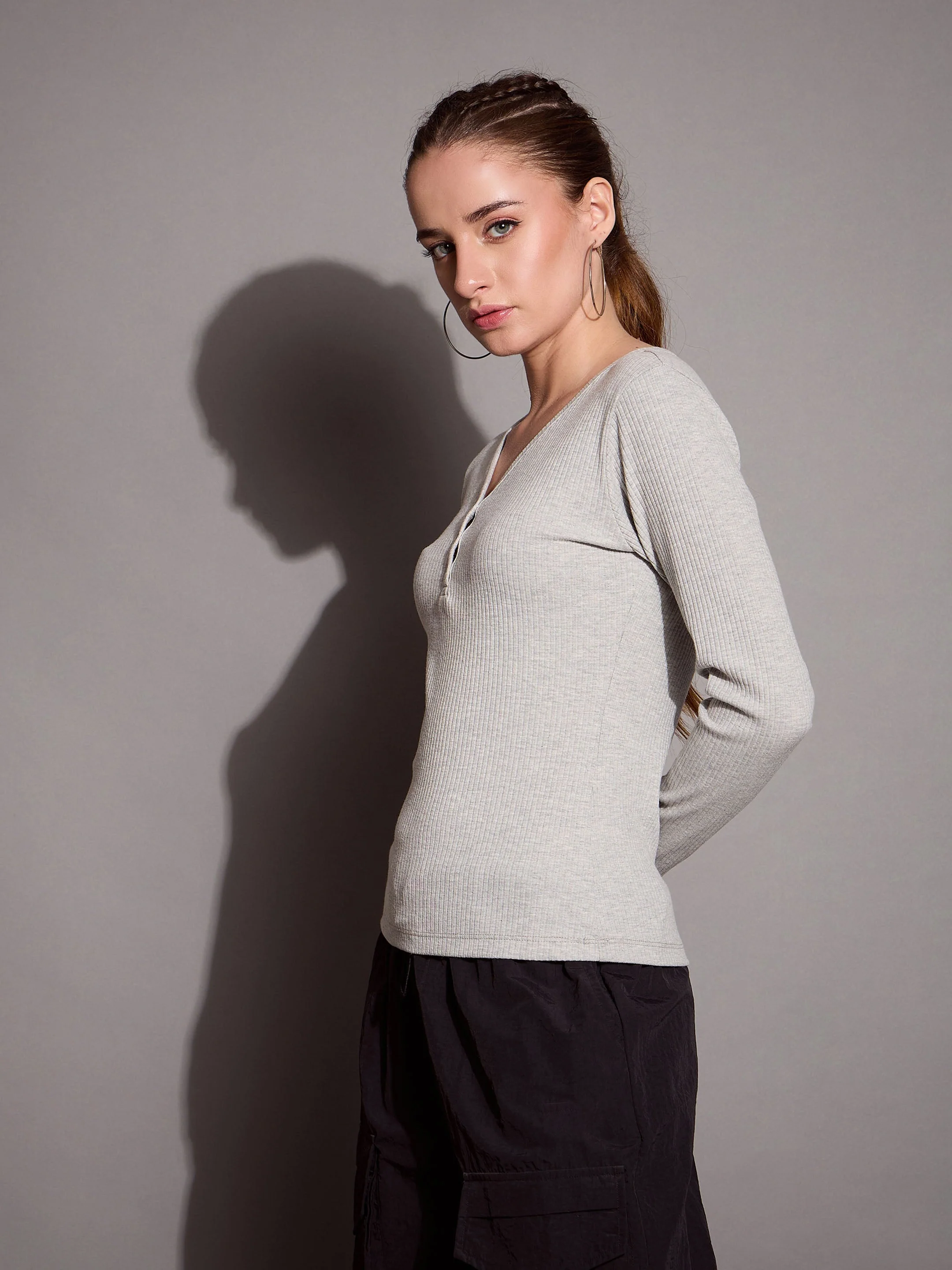 Women Grey Melange Rib V-Neck Full Sleeves Top - Image 5