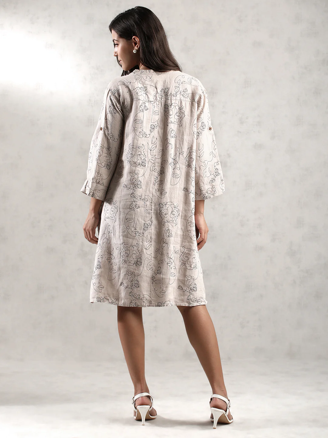 Women Grey Oversize Fit Dress - Image 4
