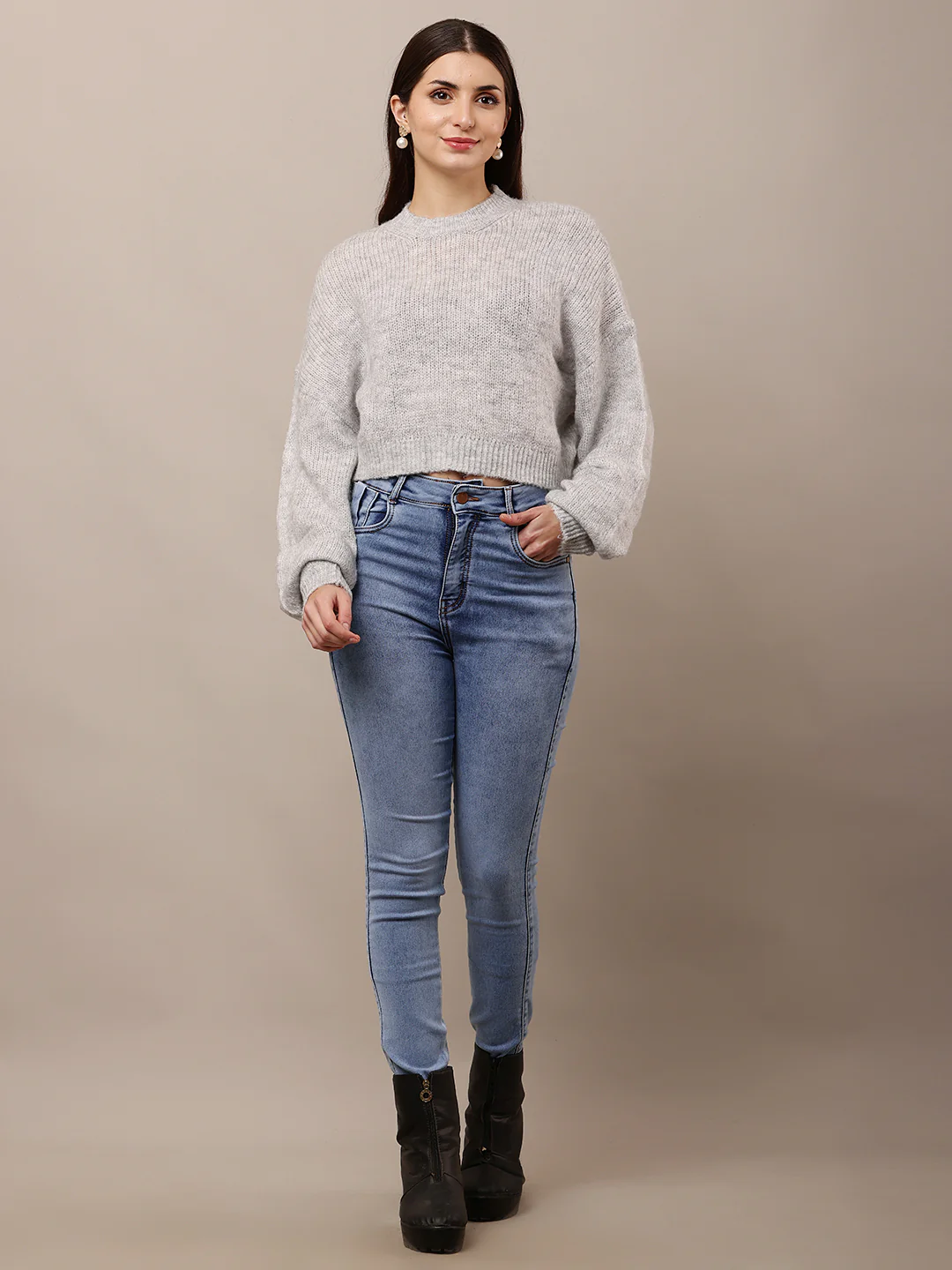 Women Grey Round Neck Full Sleeve Sweater - Image 3
