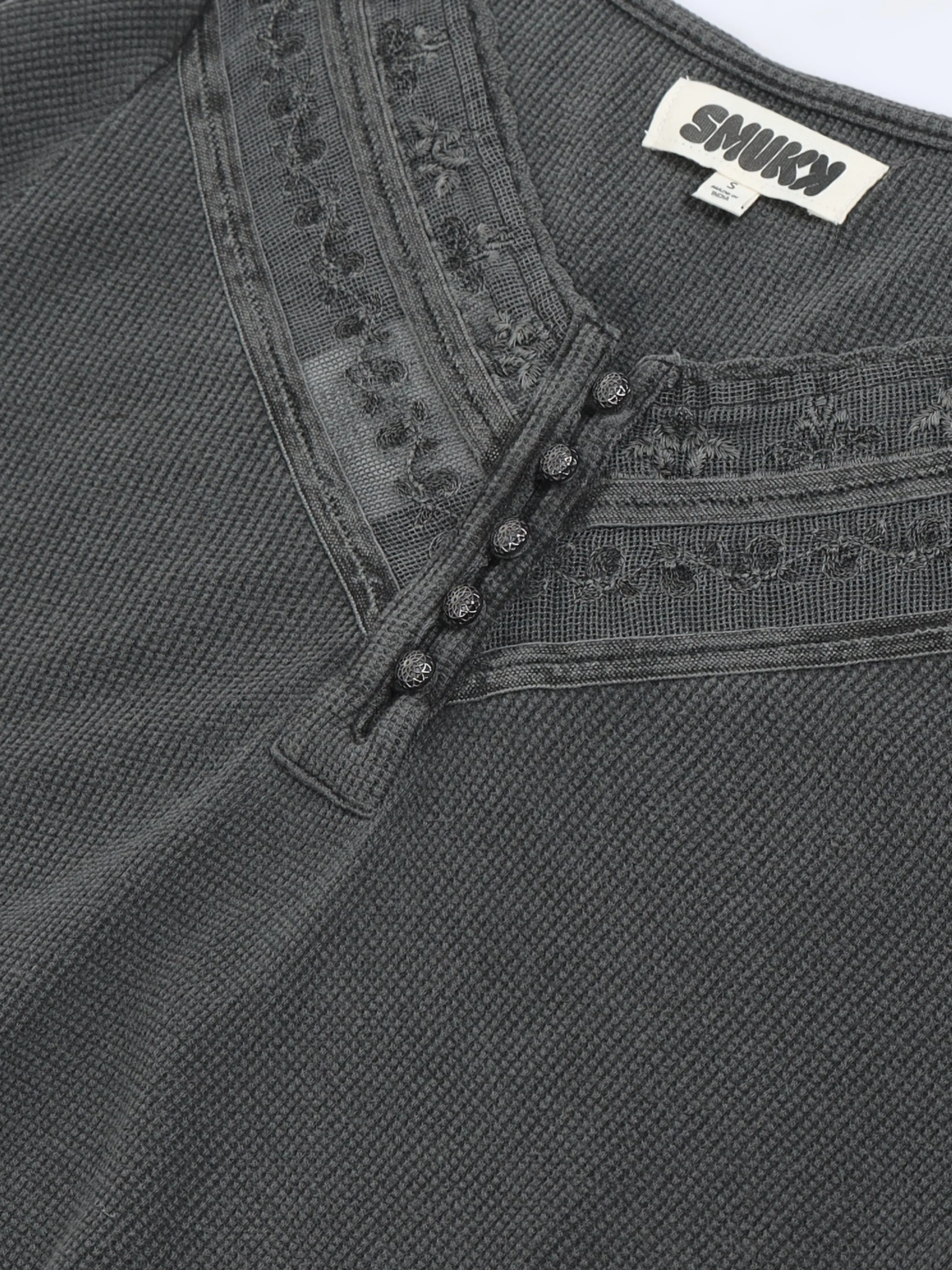 Women Grey Washed Embroidery Top - Image 4