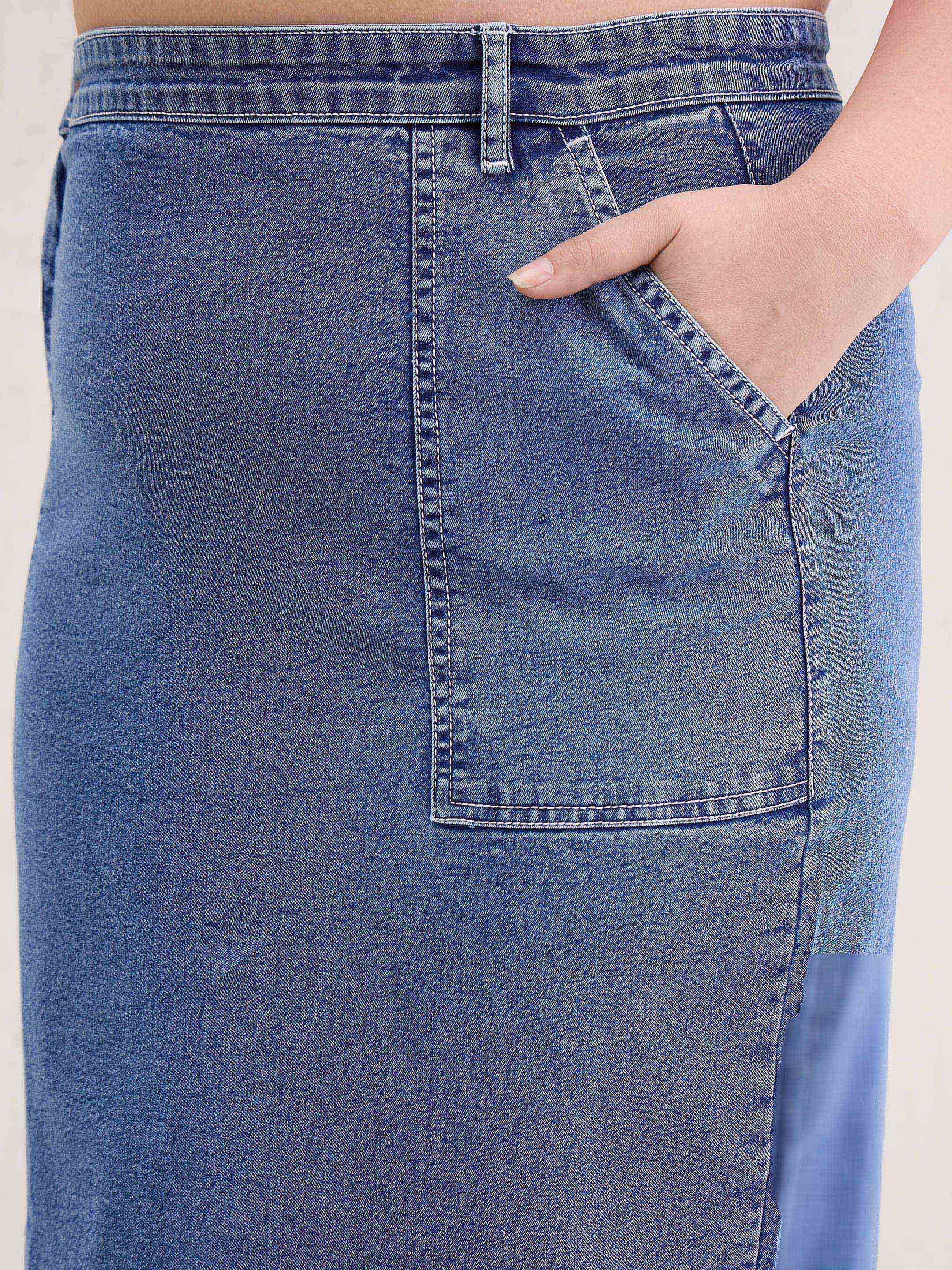 Women Ice Blue Denim Side Slit Skirt - Image 4