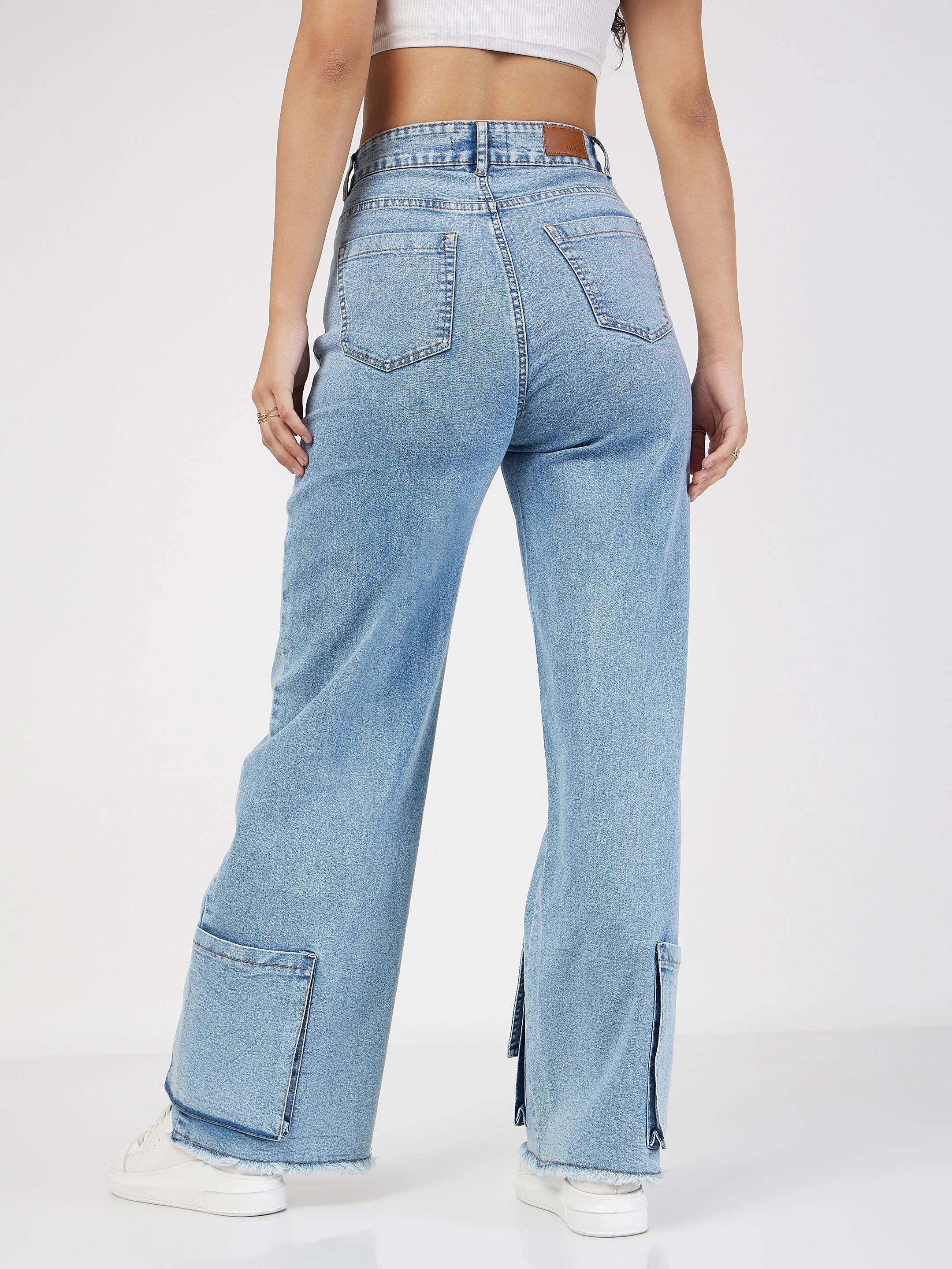 Women Ice Bue Hem Pockets Straight Jeans - Image 5