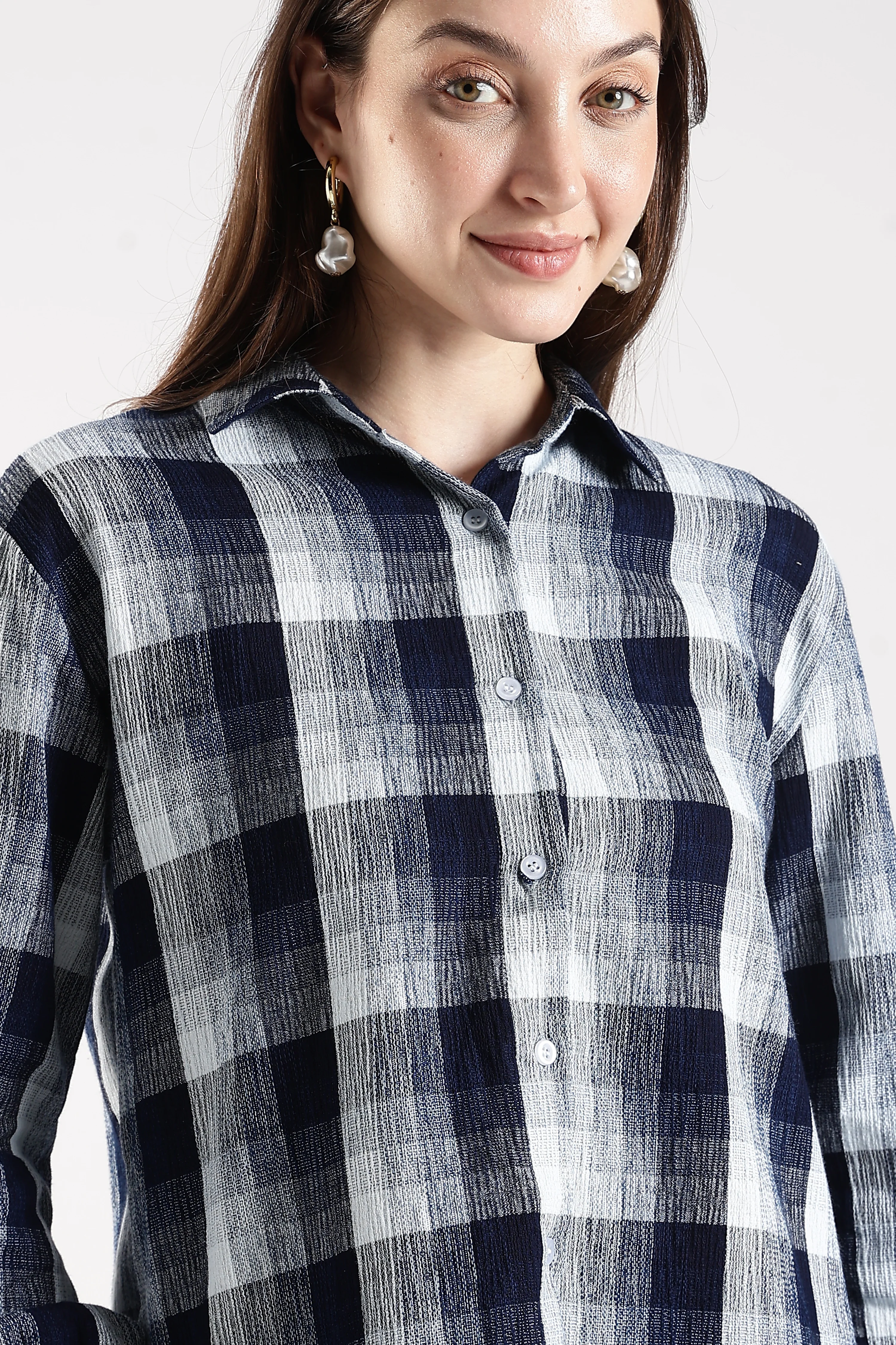 Women Indigo Open-Back Check Shirt - Image 3