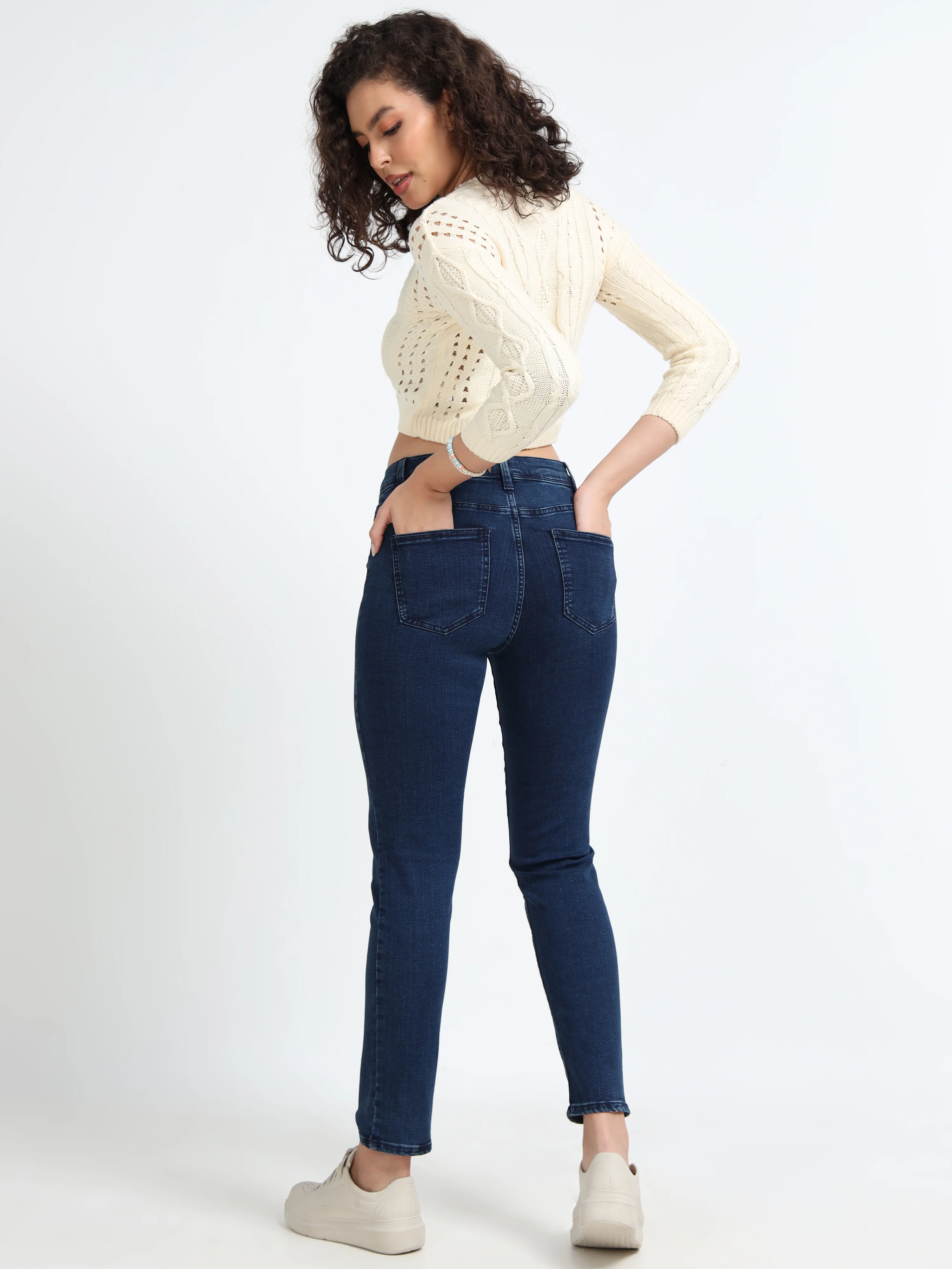 Women Indigo Slim Fit Jeans - Image 3