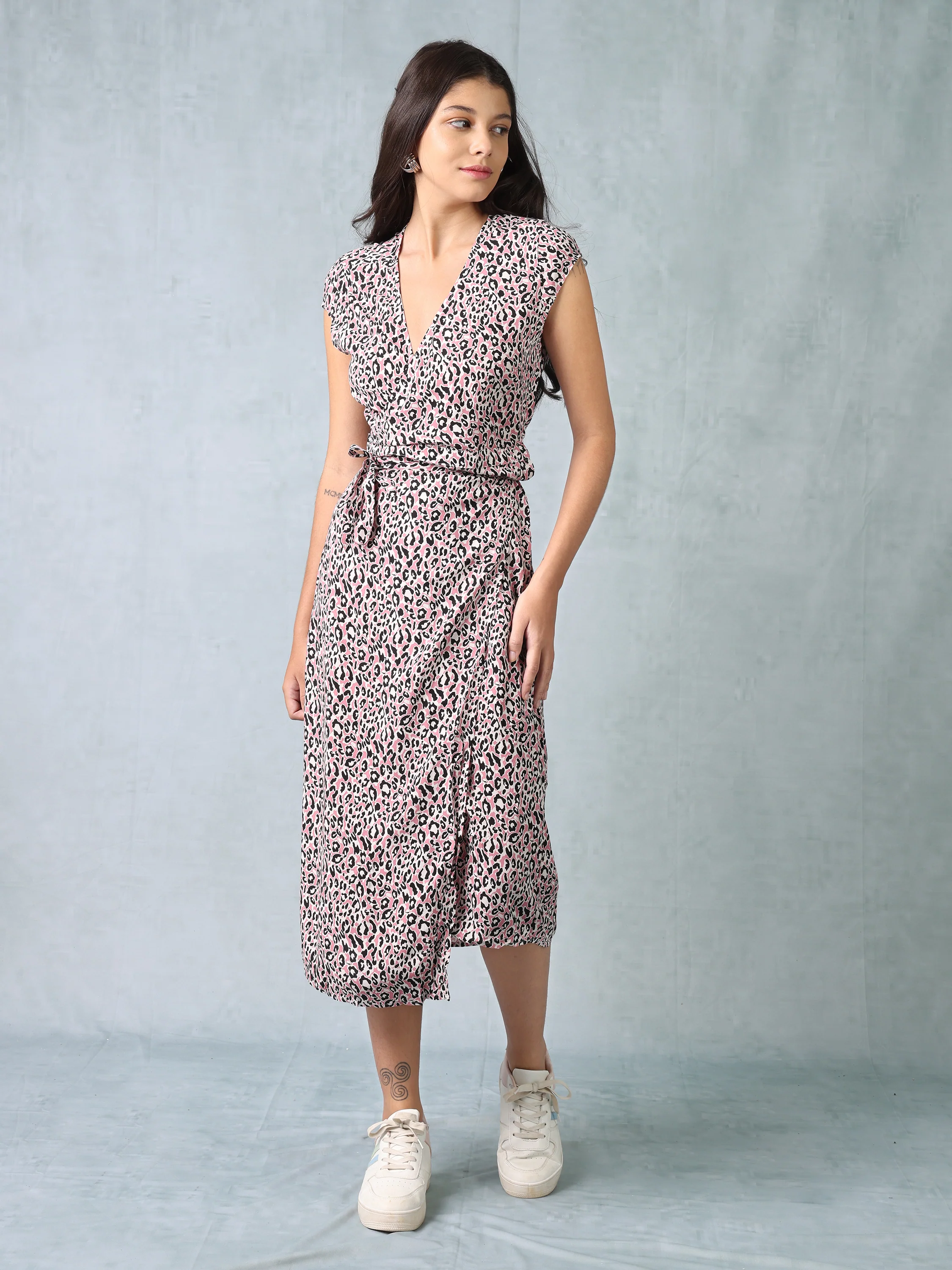 Women Leapord Print Warp Dress - Image 5