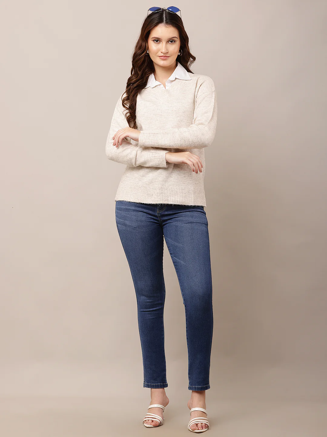 Women Light Cream V-Neck Full Sleeve Sweater - Image 3