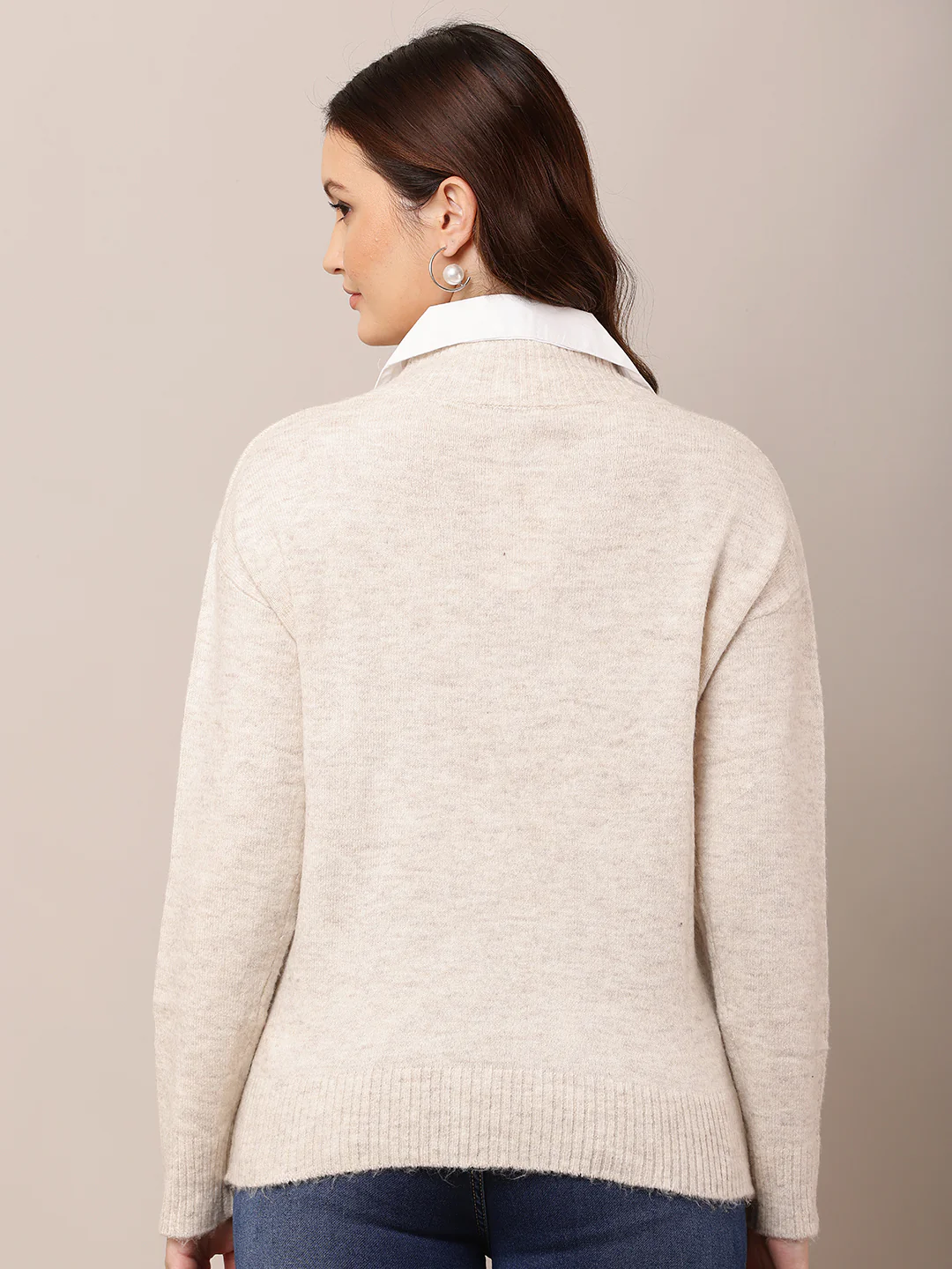 Women Light Cream V-Neck Full Sleeve Sweater - Image 4