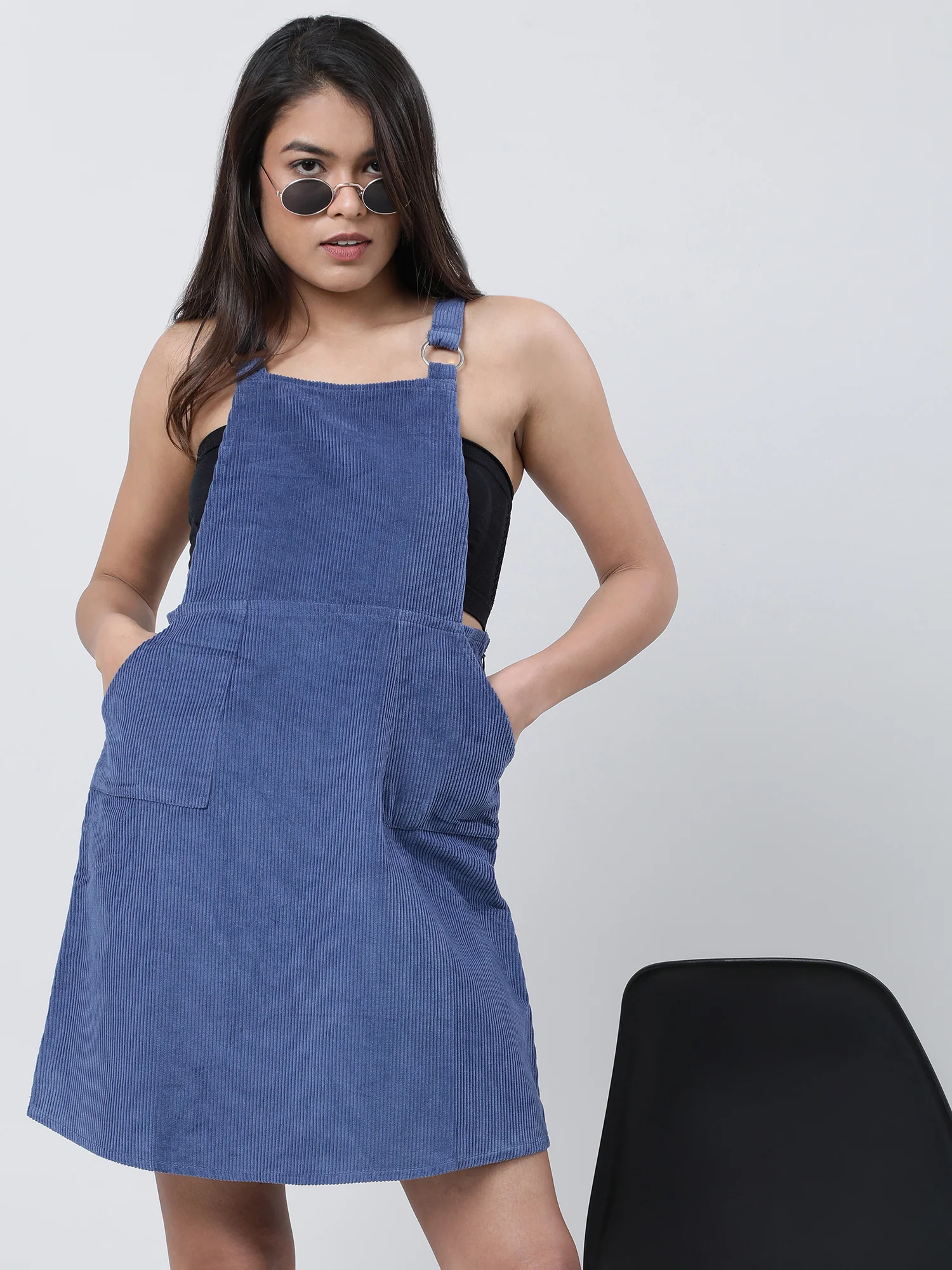 Women Loose Fit Ribbed Dungaree Dress - Image 8