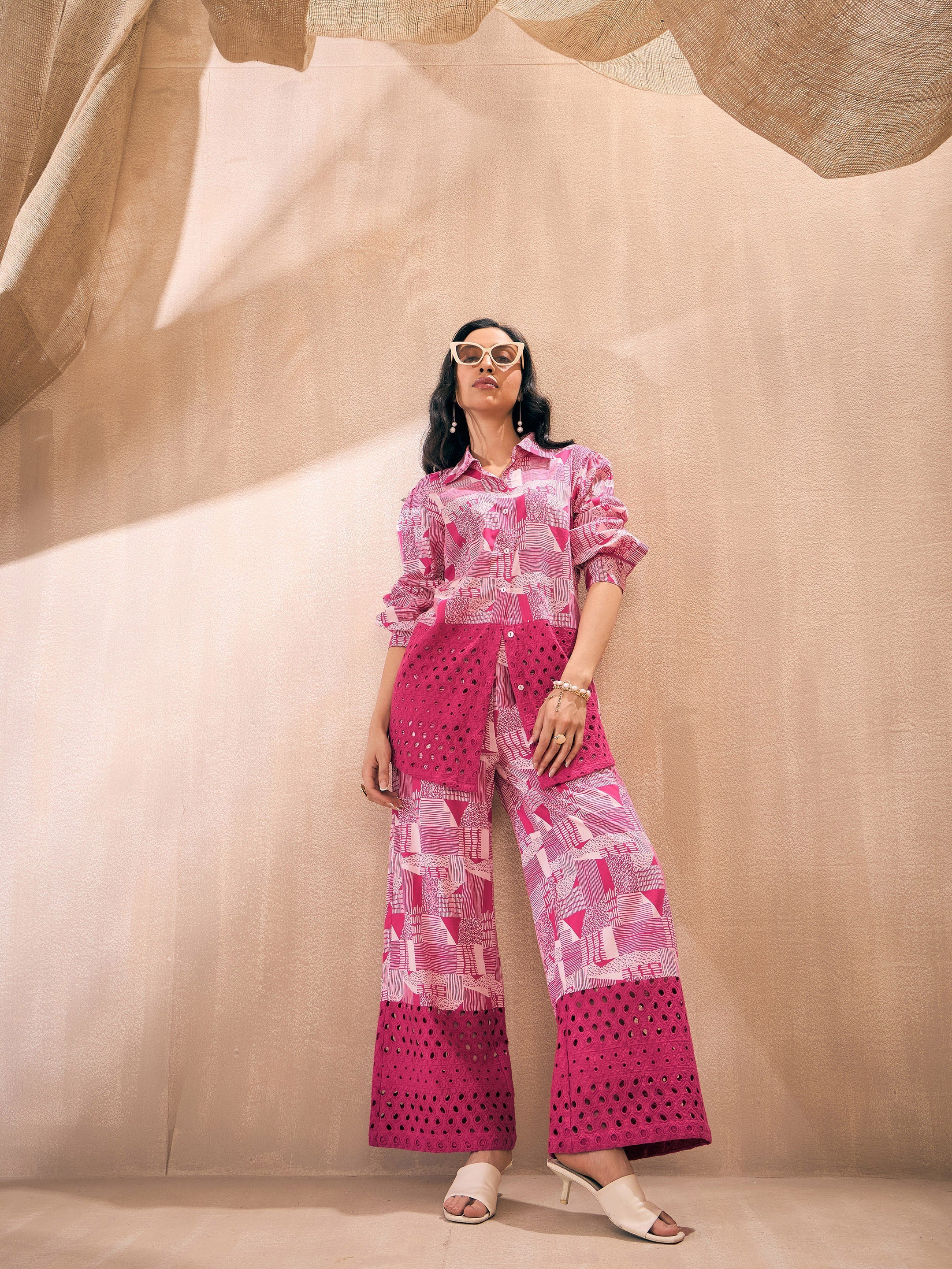 Women Magenta Abstract Schiffli Shirt With Wide Pants - Image 5