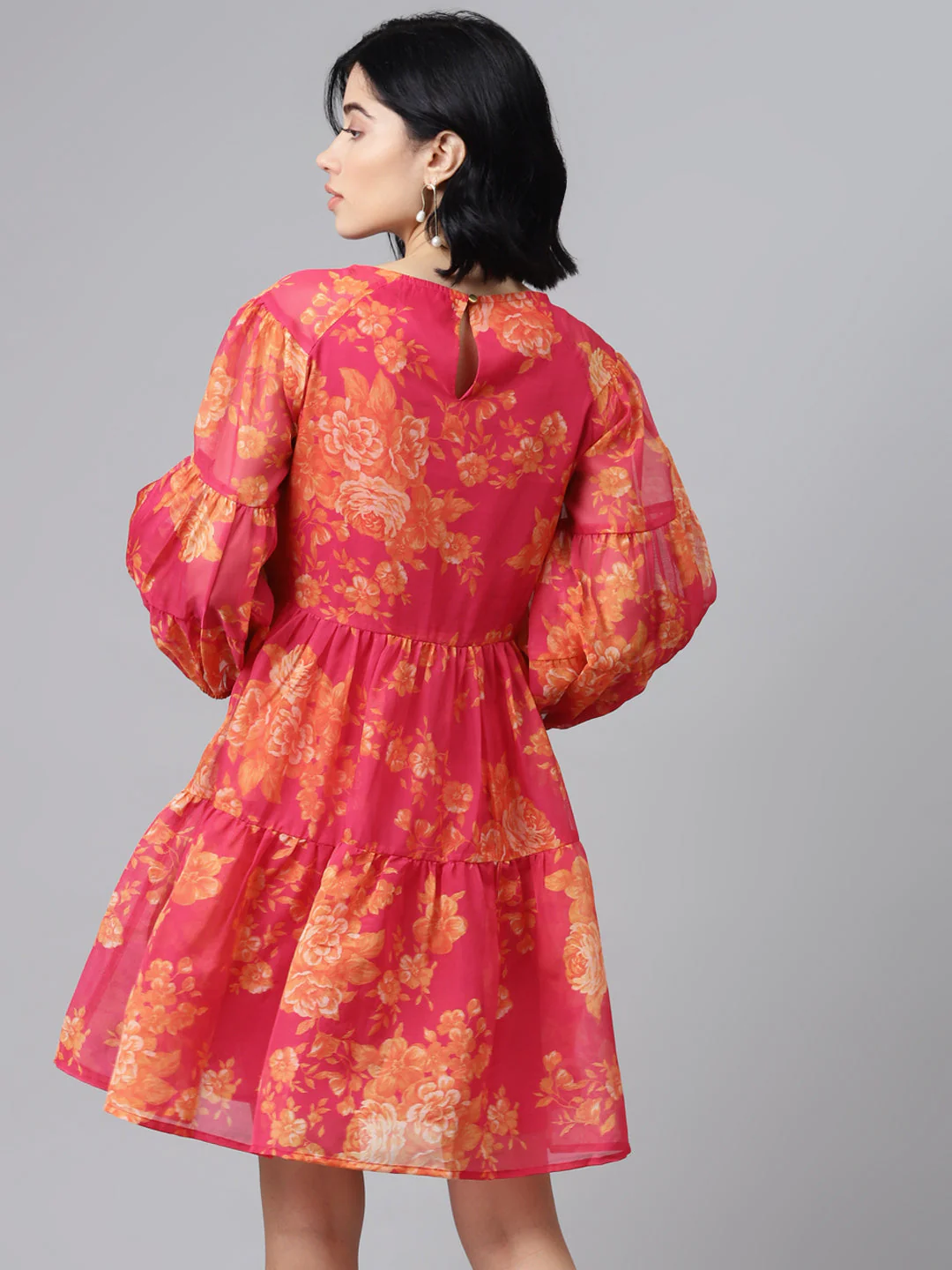 Women Magenta Floral Drop Shoulder Tiered Dress - Image 2