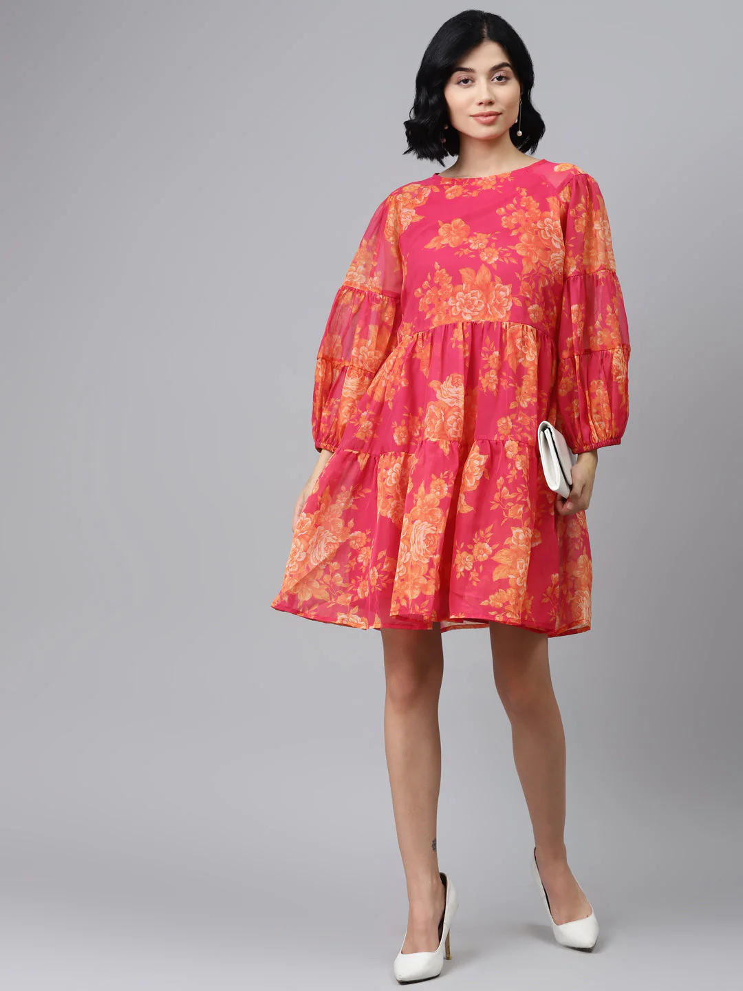 Women Magenta Floral Drop Shoulder Tiered Dress - Image 3