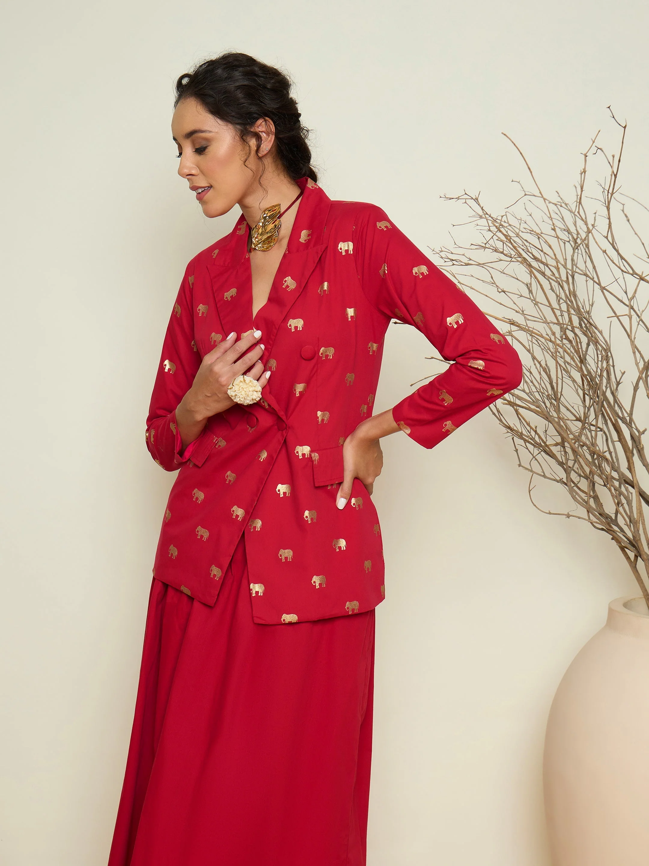 Women Magenta Foil Printed Blazer With Gathered Skirt - Image 4