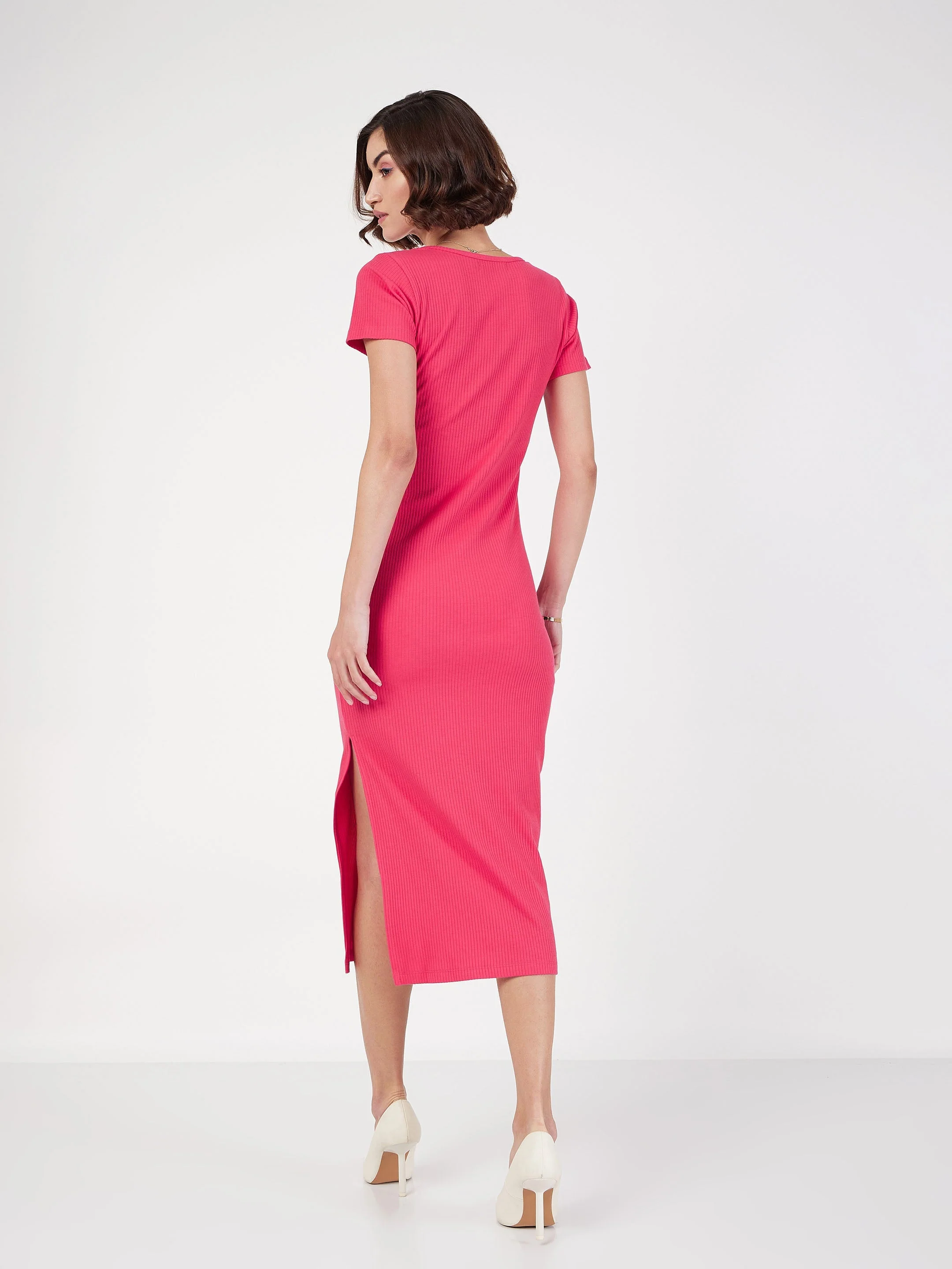 Women Magenta Rib V-Neck Midi Dress - Image 5