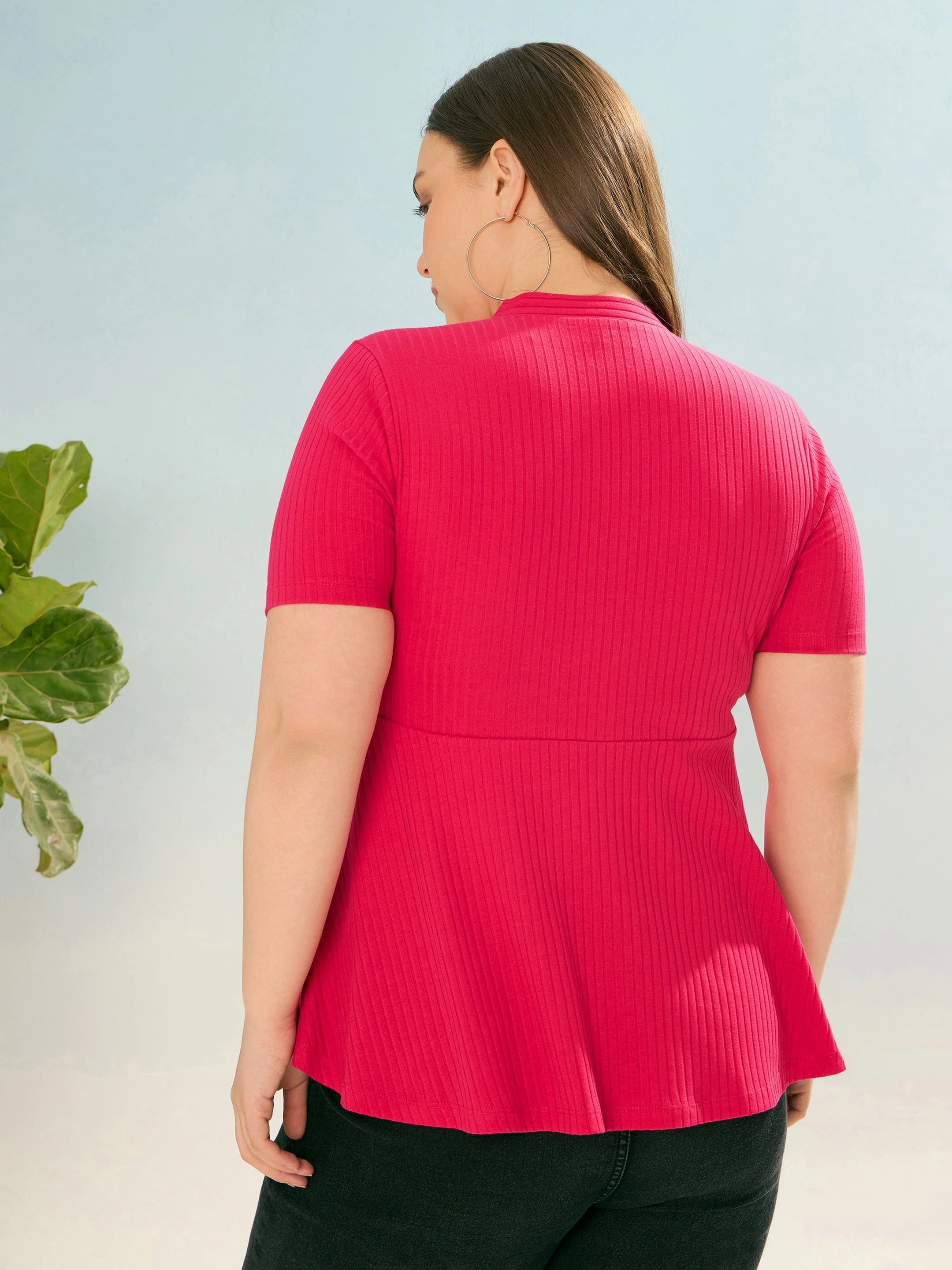Women Magenta Rib V Neck Peplum Top - Image 5