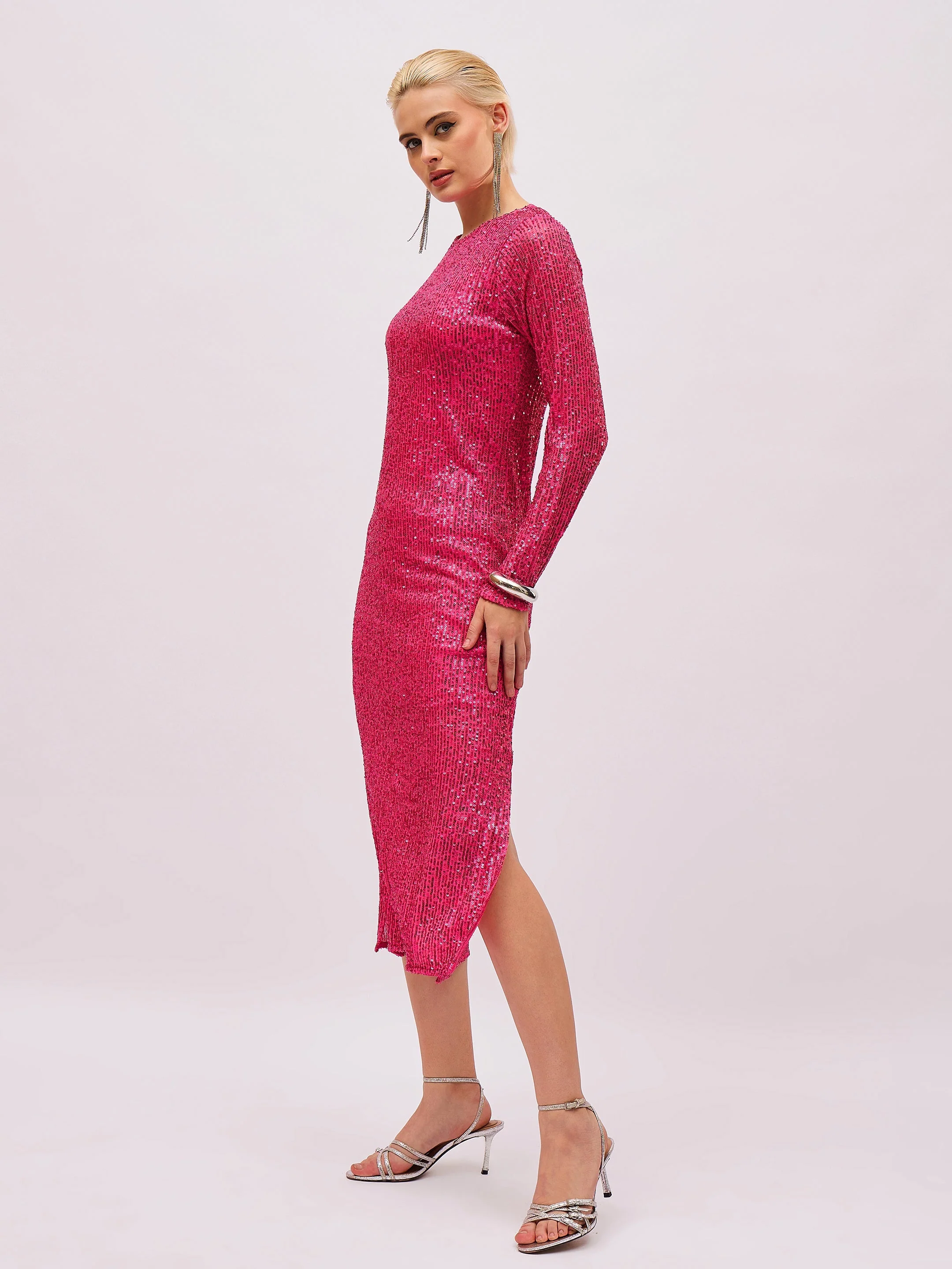 Women Magenta Sequin Round Neck Side Slit Midi Dress - Image 3