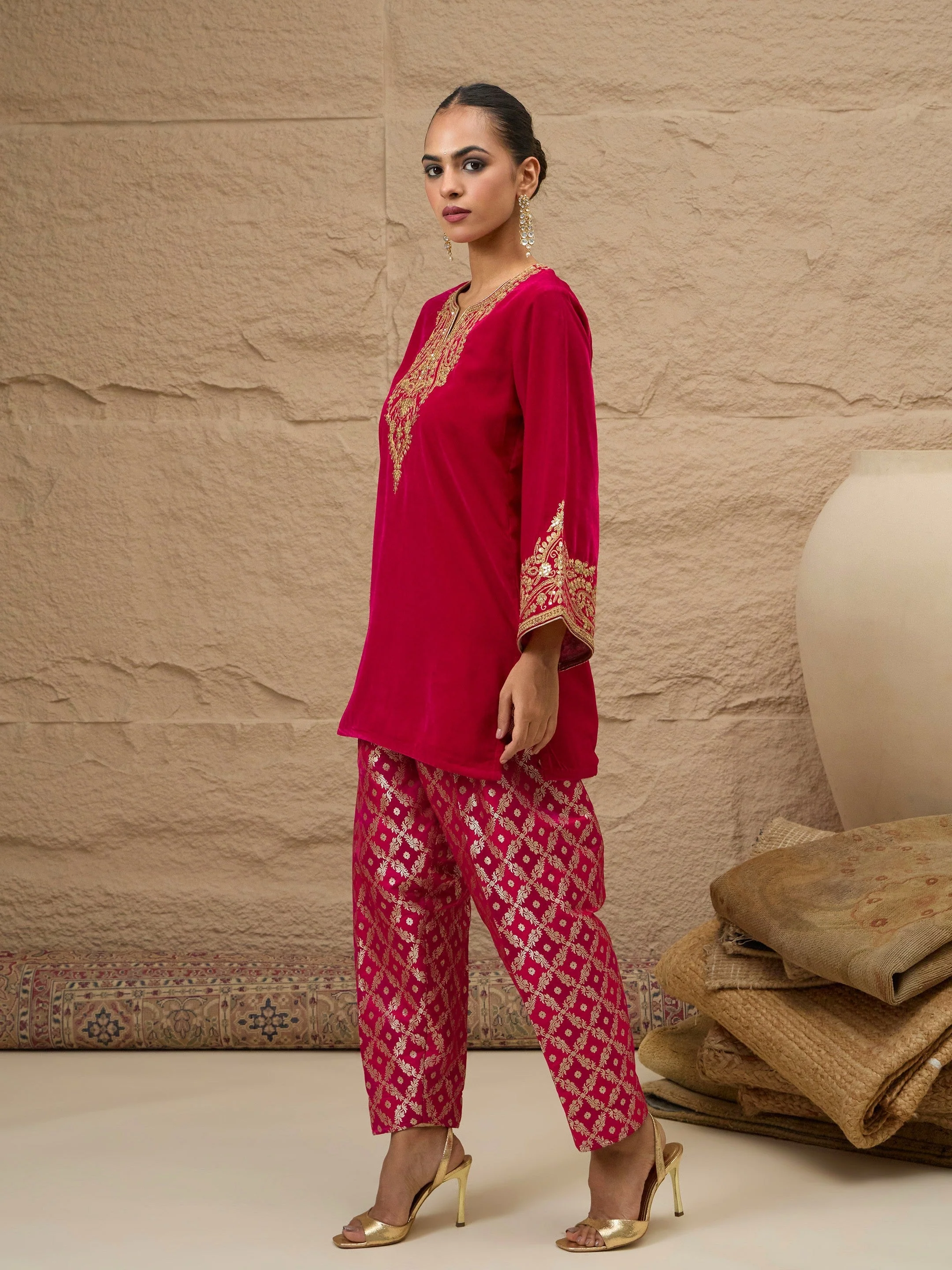 Women Magenta Velvet Embroidered Short Kurta With Farshi Salwar - Image 6
