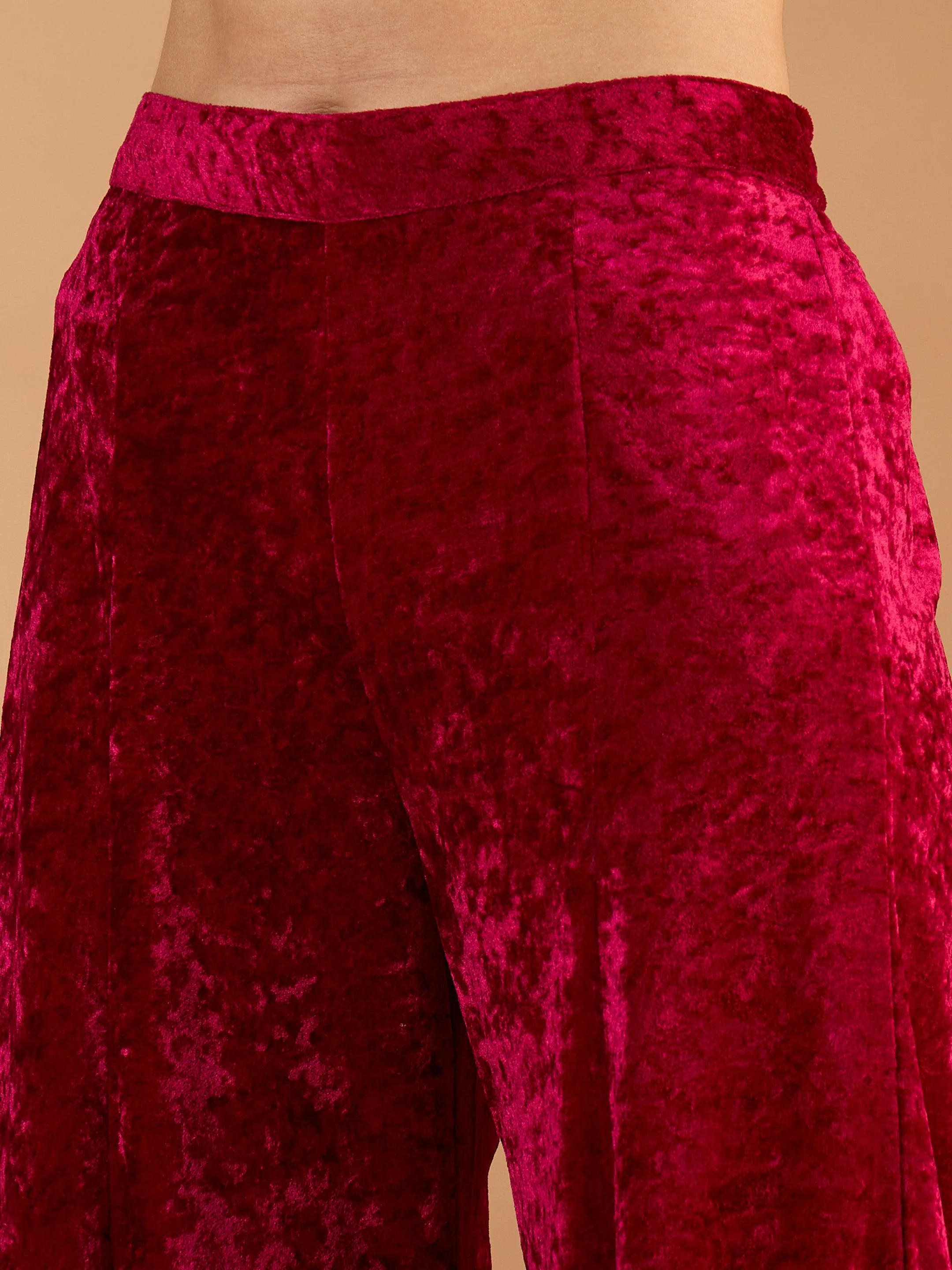 Women Magenta Velvet Embroidered Short Kurta With Palazzos - Image 5
