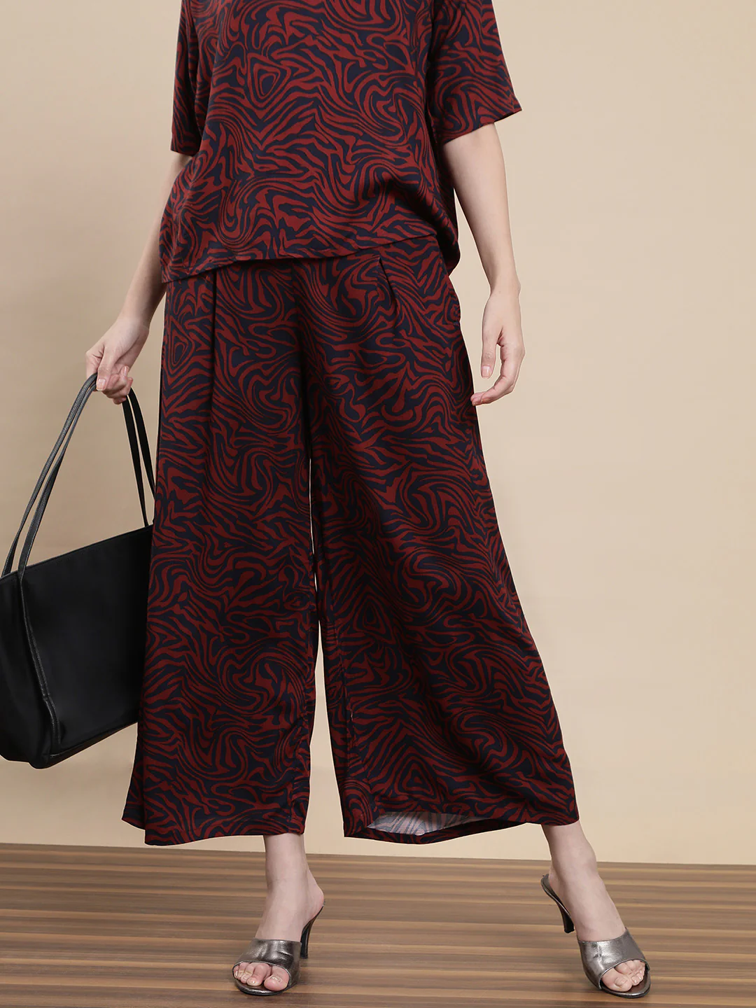 Women Maroon Casual Palazzo - Image 4