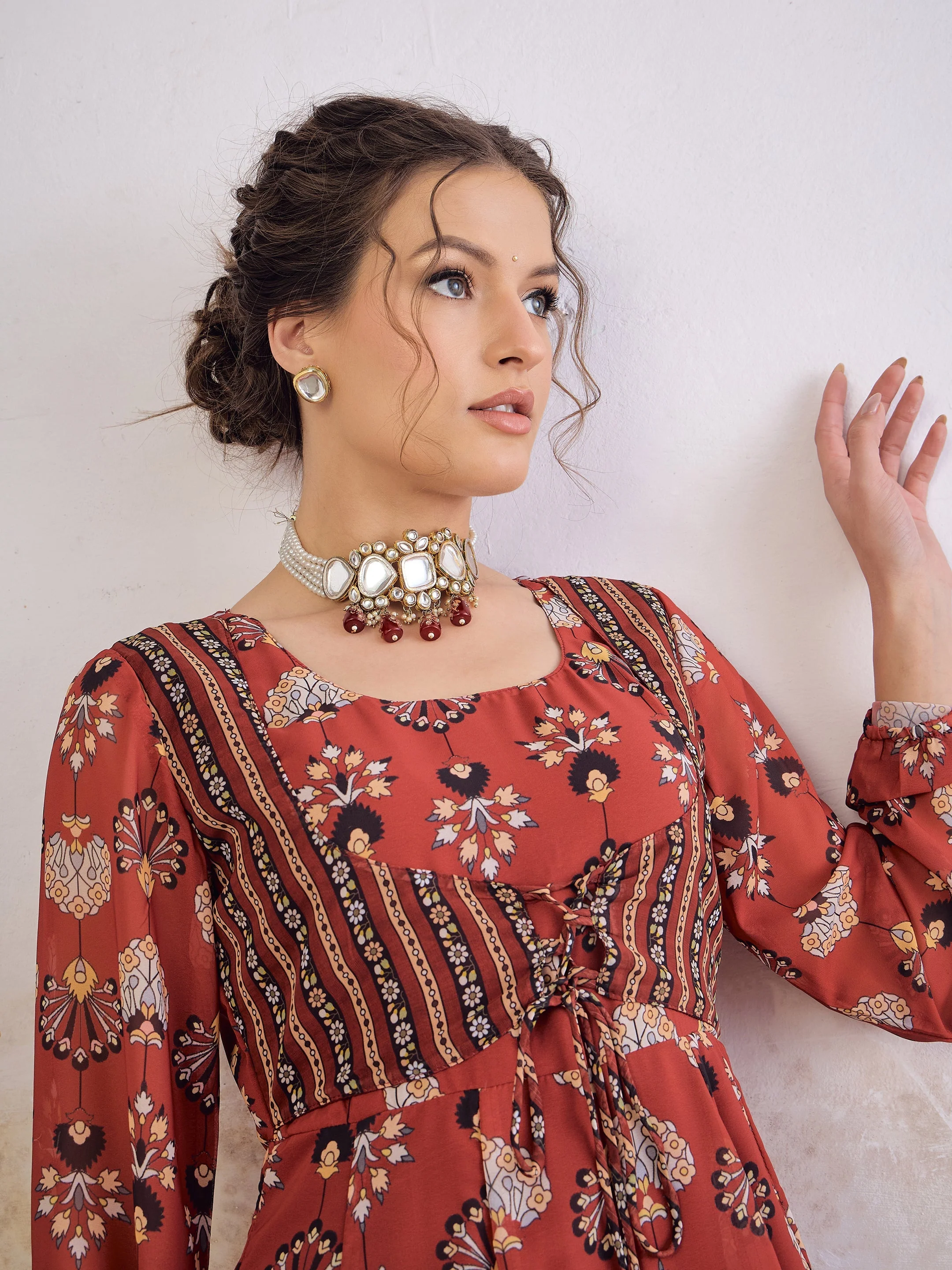 Women Maroon Floral Front Yoke Anarkali Kurta With Palazzo Pants - Image 4