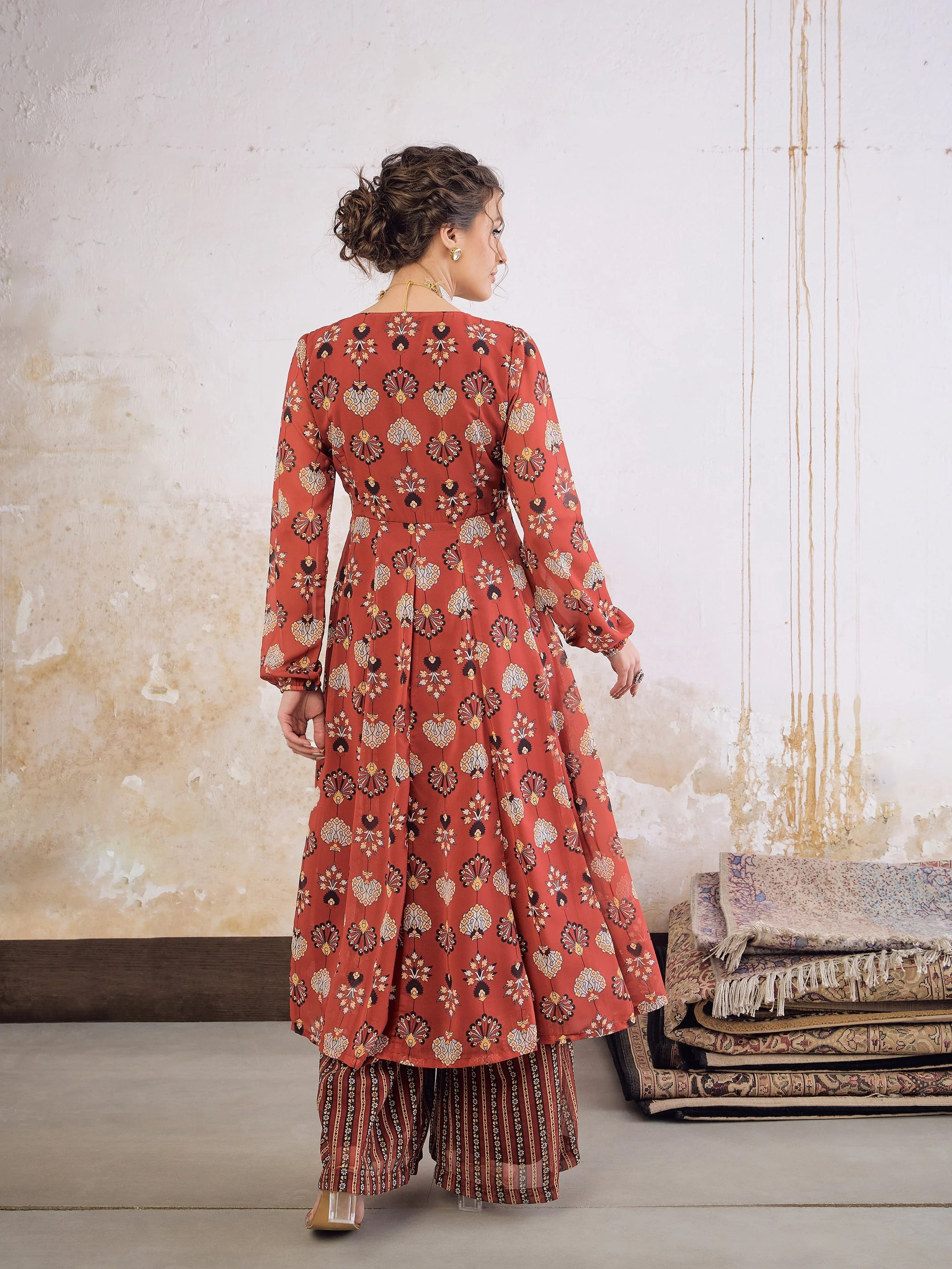 Women Maroon Floral Front Yoke Anarkali Kurta With Palazzo Pants - Image 5