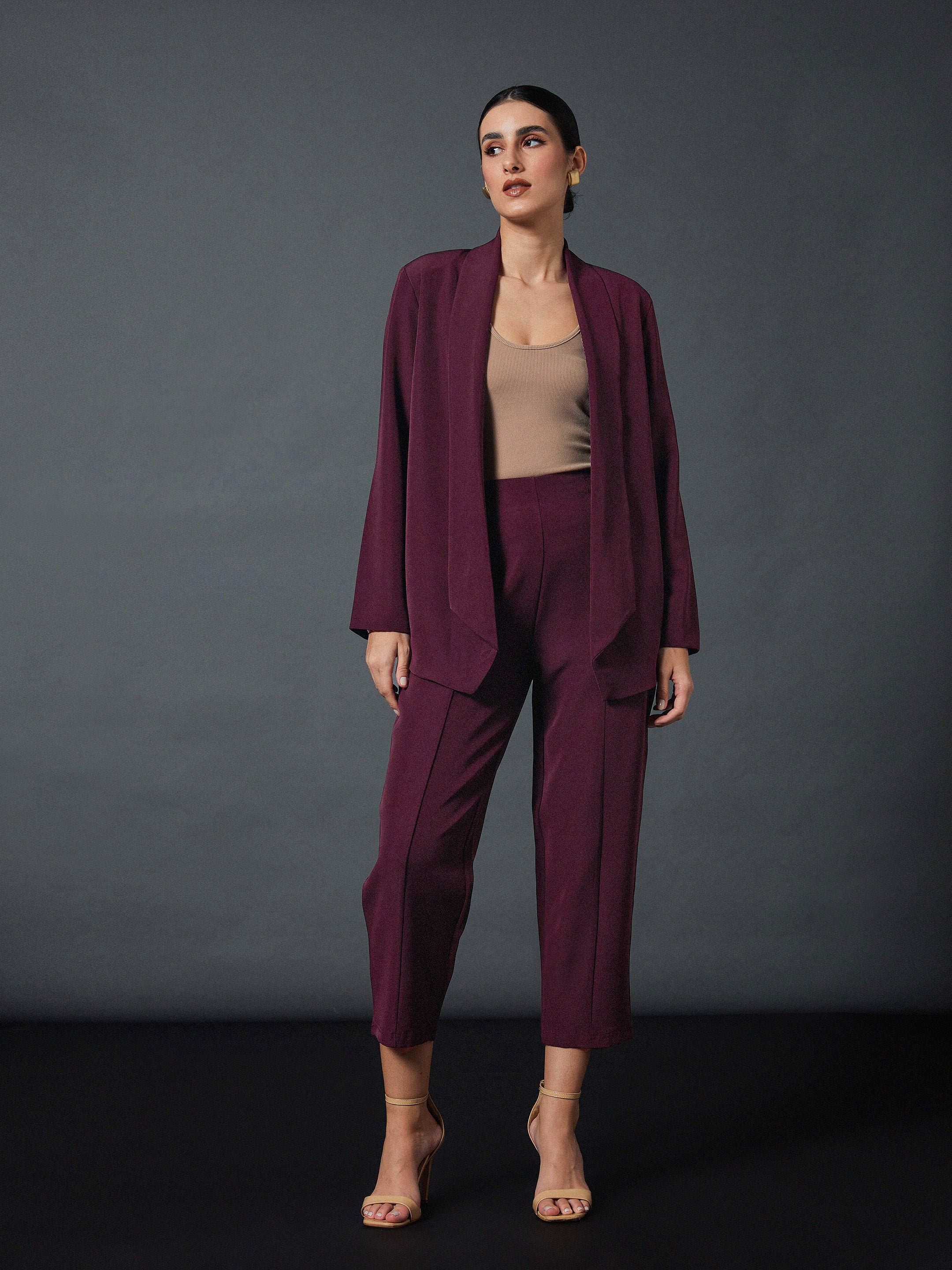 Women Maroon Front Darted Balloon Fit Pants - Image 6