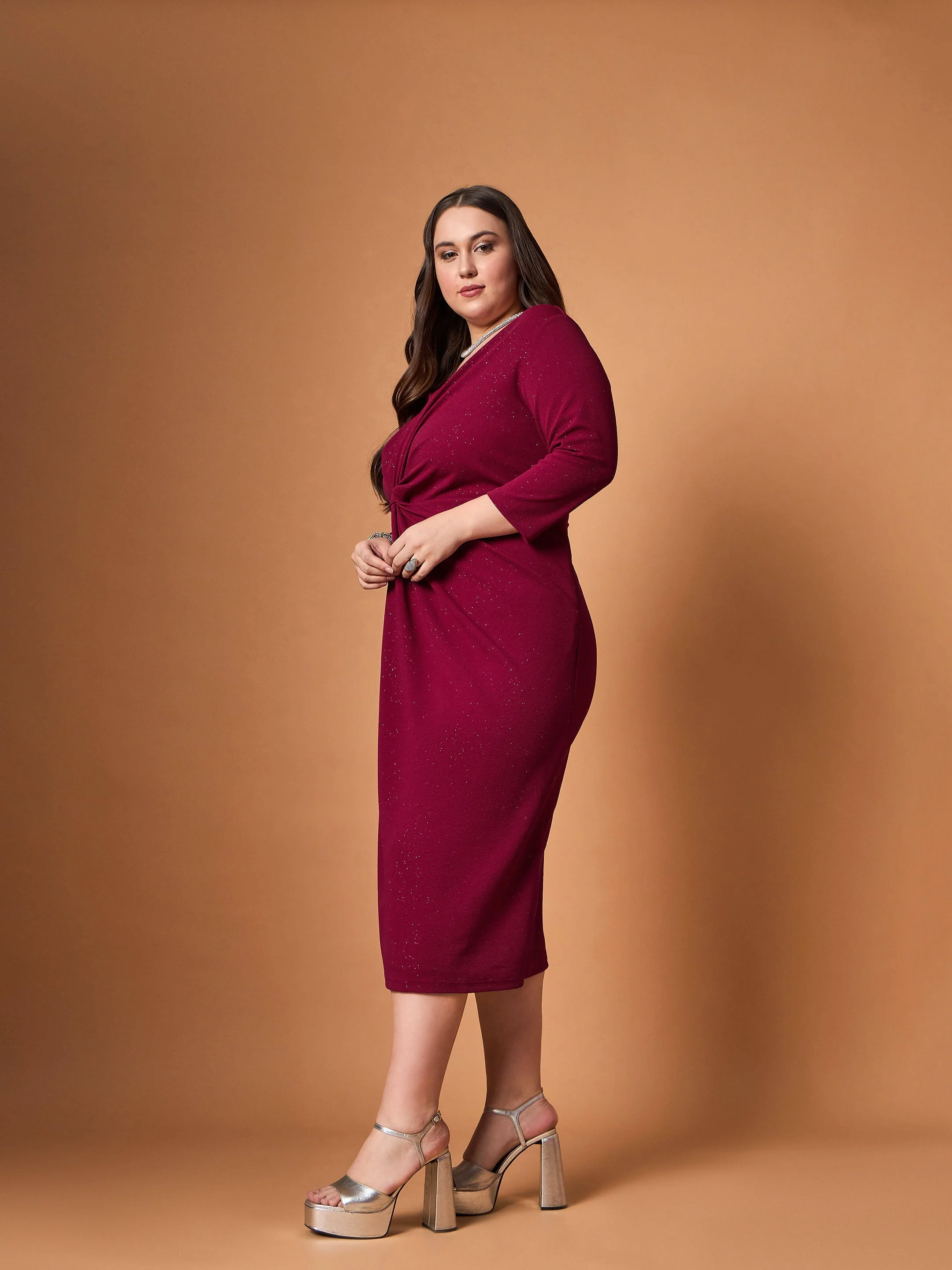 Women Maroon Glitter Side Knot Midi Dress - Image 3