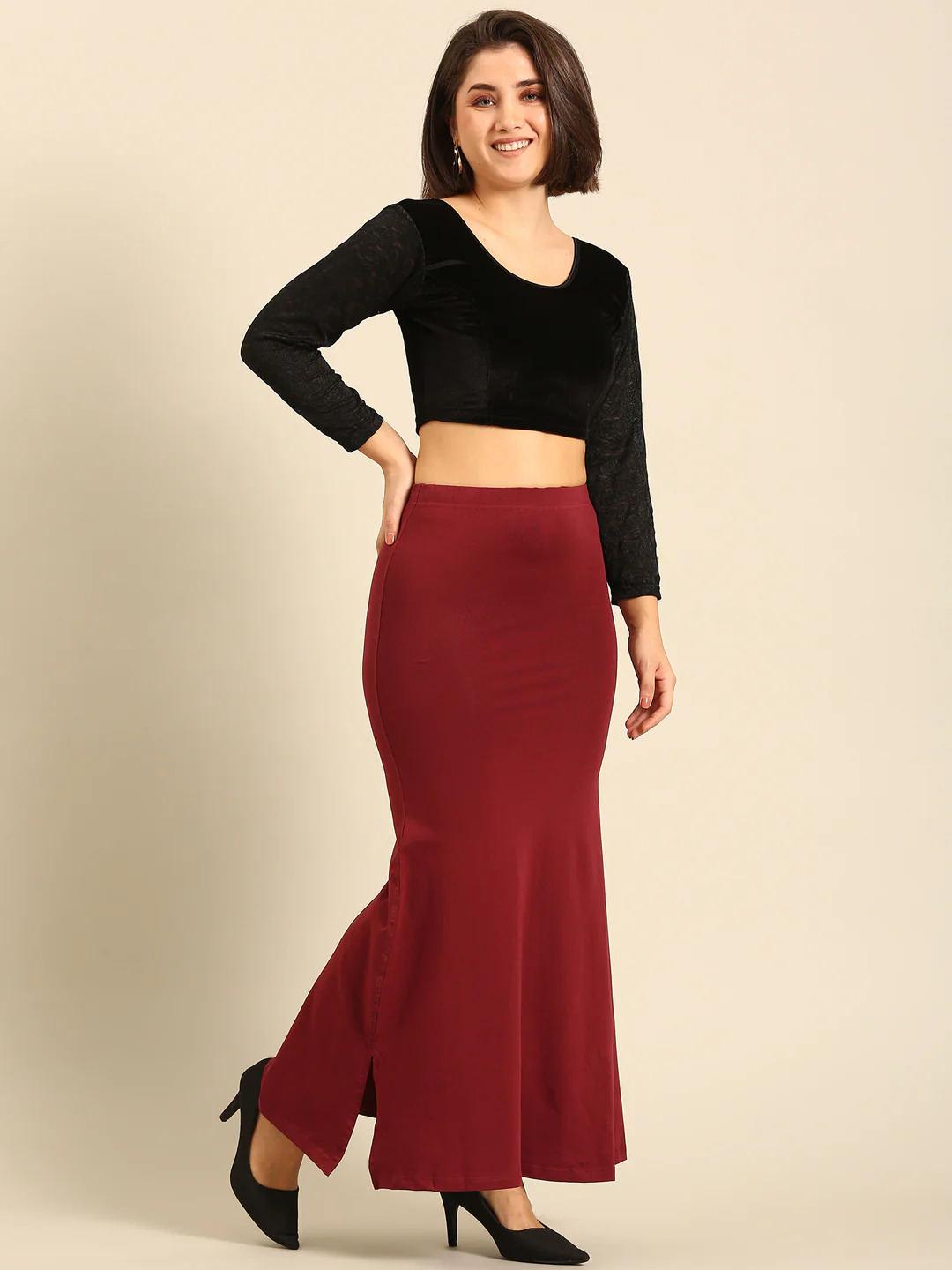 Women Maroon Saree Shapewear - Image 5