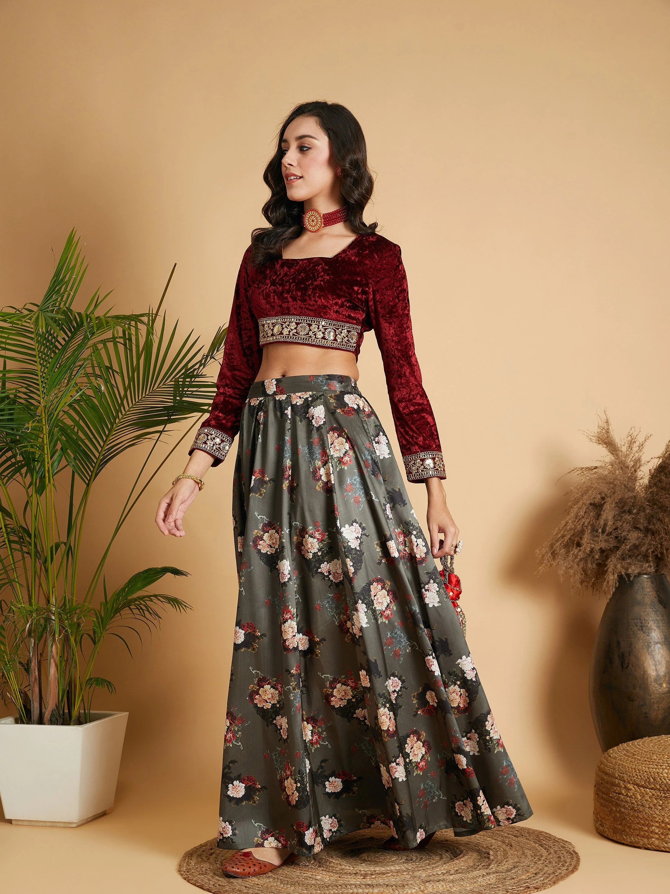 Women Maroon Velvet Embroidered Crop Top - Image 6